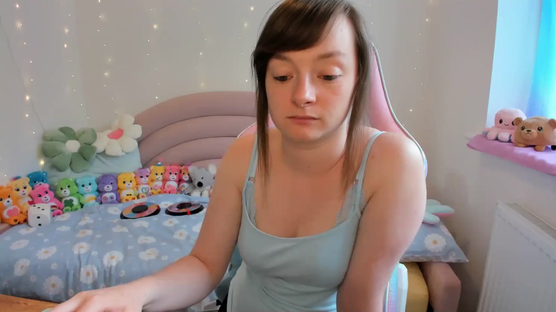 Gallery image thumbnail from JessieBear_'s myfreecams stream on, 07/18/2024, 15:28 image 11 of 20