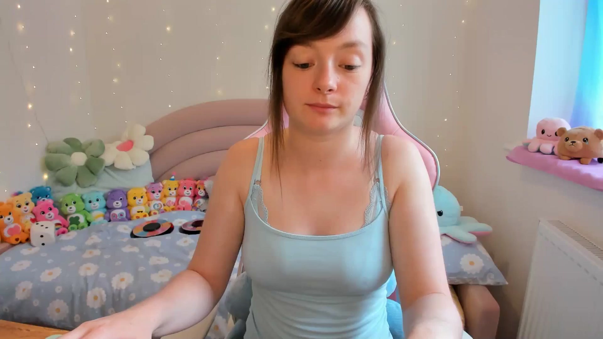 Gallery image thumbnail from JessieBear_'s myfreecams stream on, 07/18/2024, 16:19 image 9 of 20