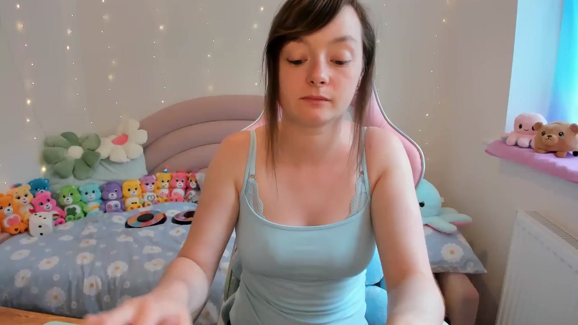 Gallery image thumbnail from JessieBear_'s myfreecams stream on, 07/18/2024, 16:44 image 1 of 20