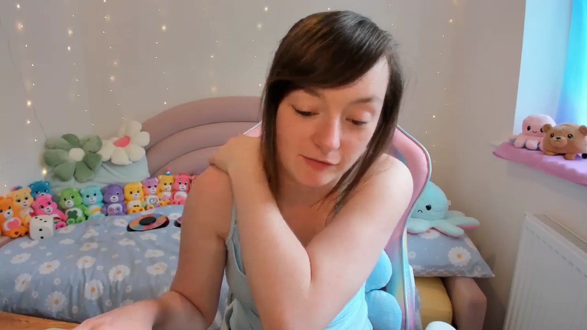 Gallery image thumbnail from JessieBear_'s myfreecams stream on, 07/18/2024, 16:44 image 4 of 20