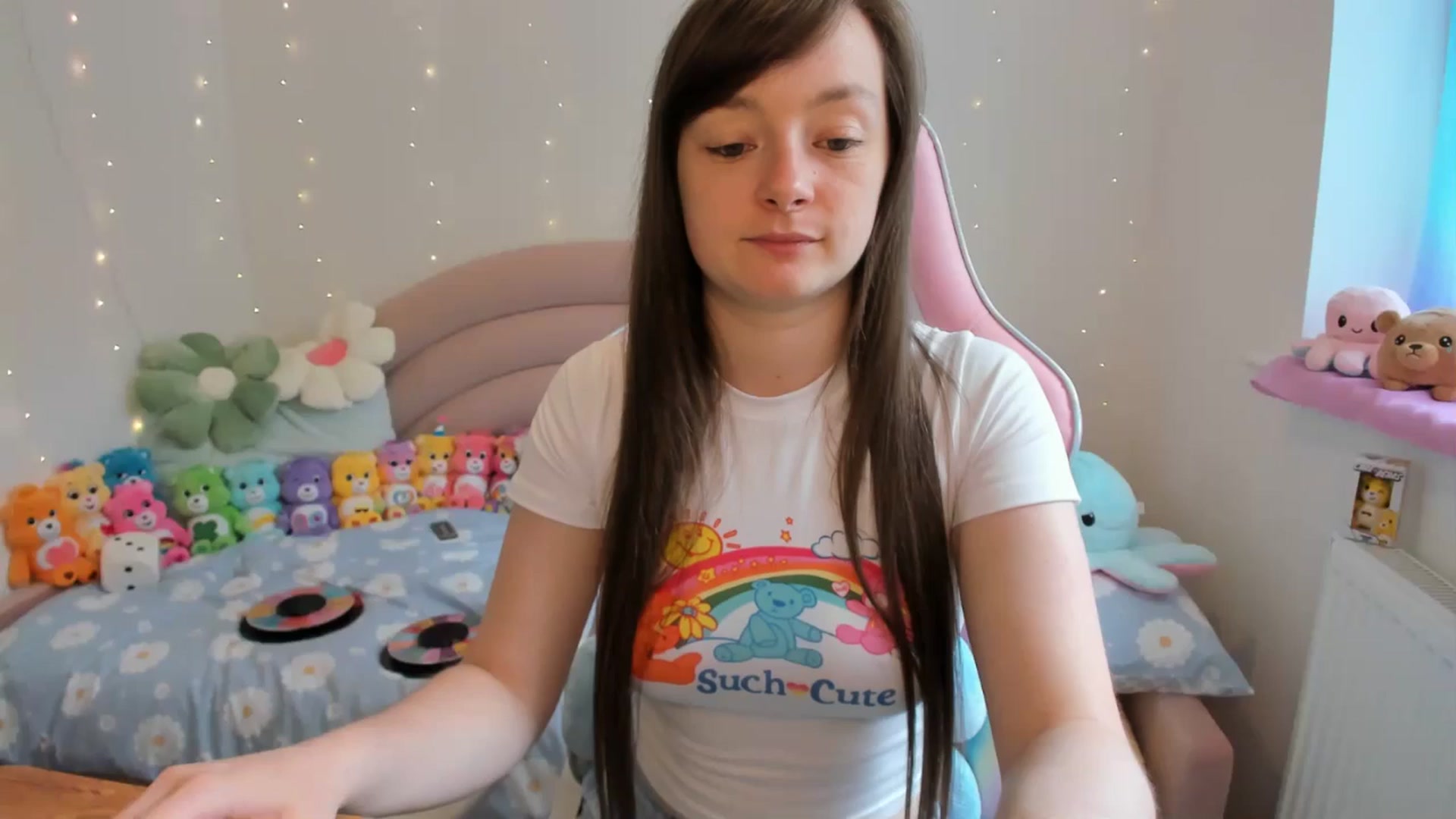 Gallery image thumbnail from JessieBear_'s myfreecams stream on, 07/22/2024, 15:07 image 19 of 20