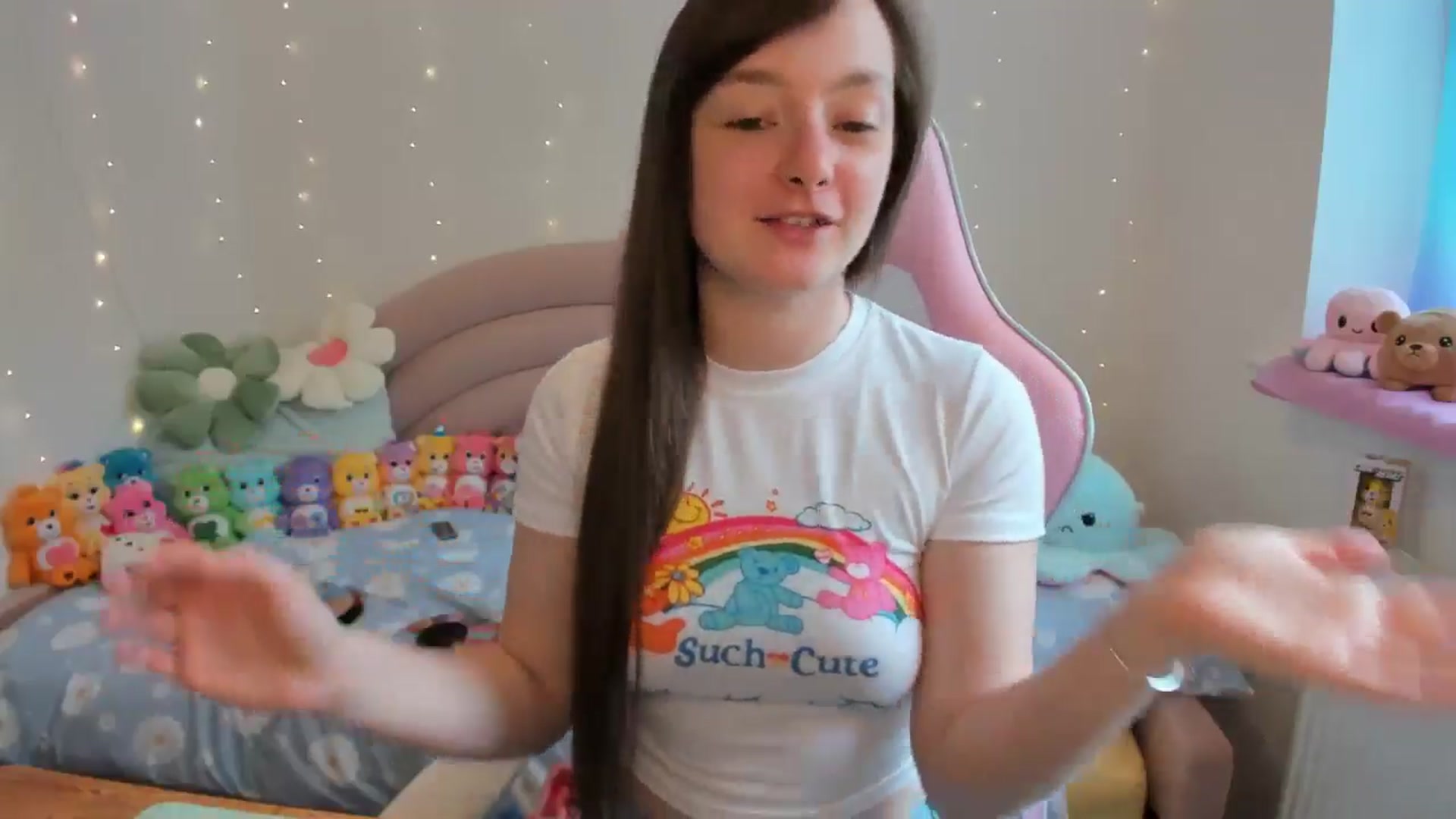 Gallery image thumbnail from JessieBear_'s myfreecams stream on, 07/22/2024, 15:07 image 6 of 20