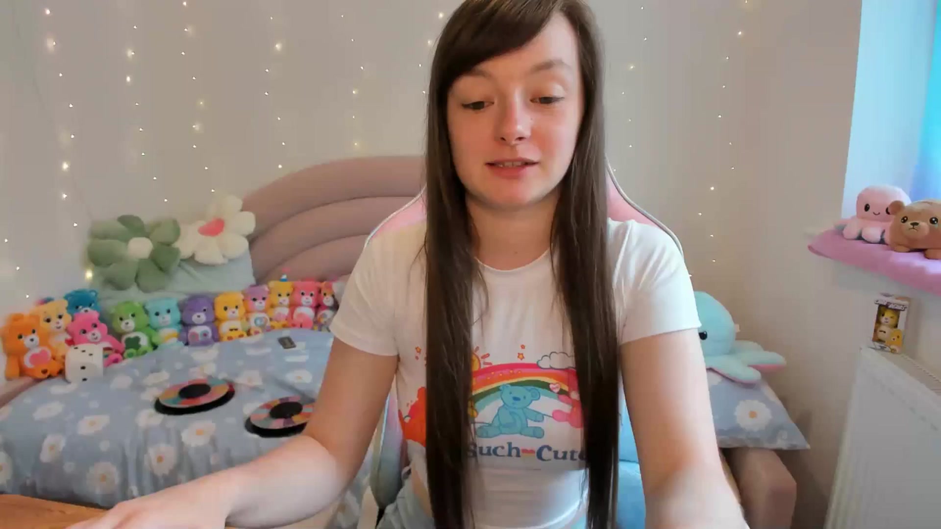 Gallery image thumbnail from JessieBear_'s myfreecams stream on, 07/22/2024, 15:07 image 16 of 20