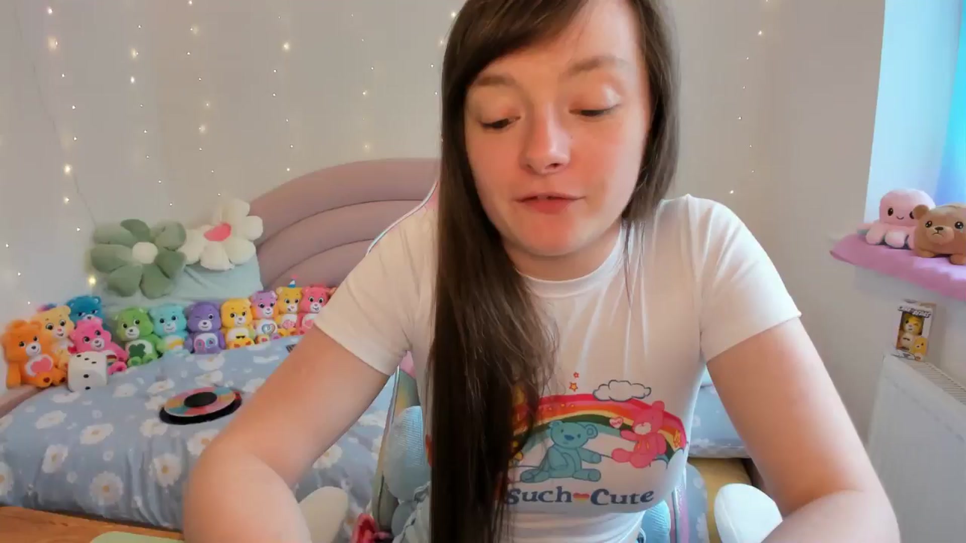 Gallery image thumbnail from JessieBear_'s myfreecams stream on, 07/22/2024, 15:07 image 4 of 20