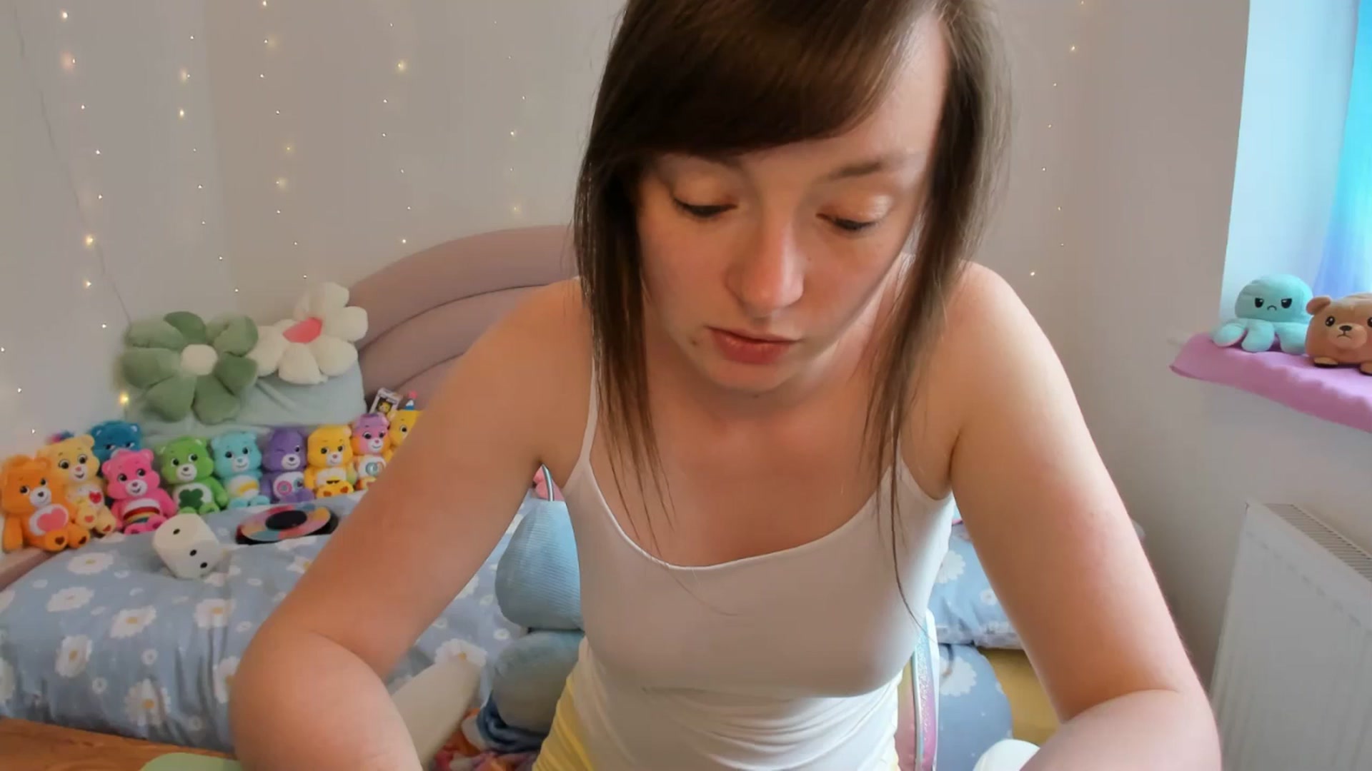 Gallery image thumbnail from JessieBear_'s myfreecams stream on, 07/30/2024, 12:28 image 12 of 20