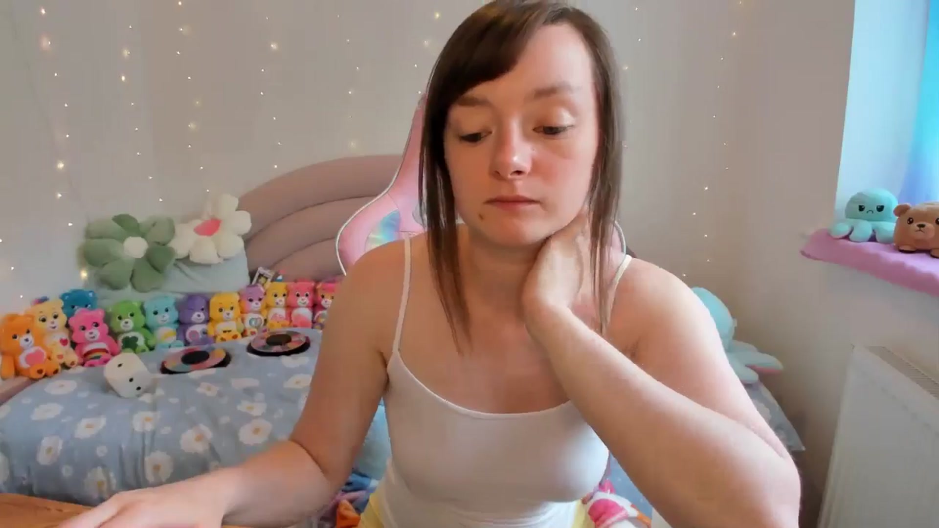Gallery image thumbnail from JessieBear_'s myfreecams stream on, 07/30/2024, 12:54 image 12 of 20