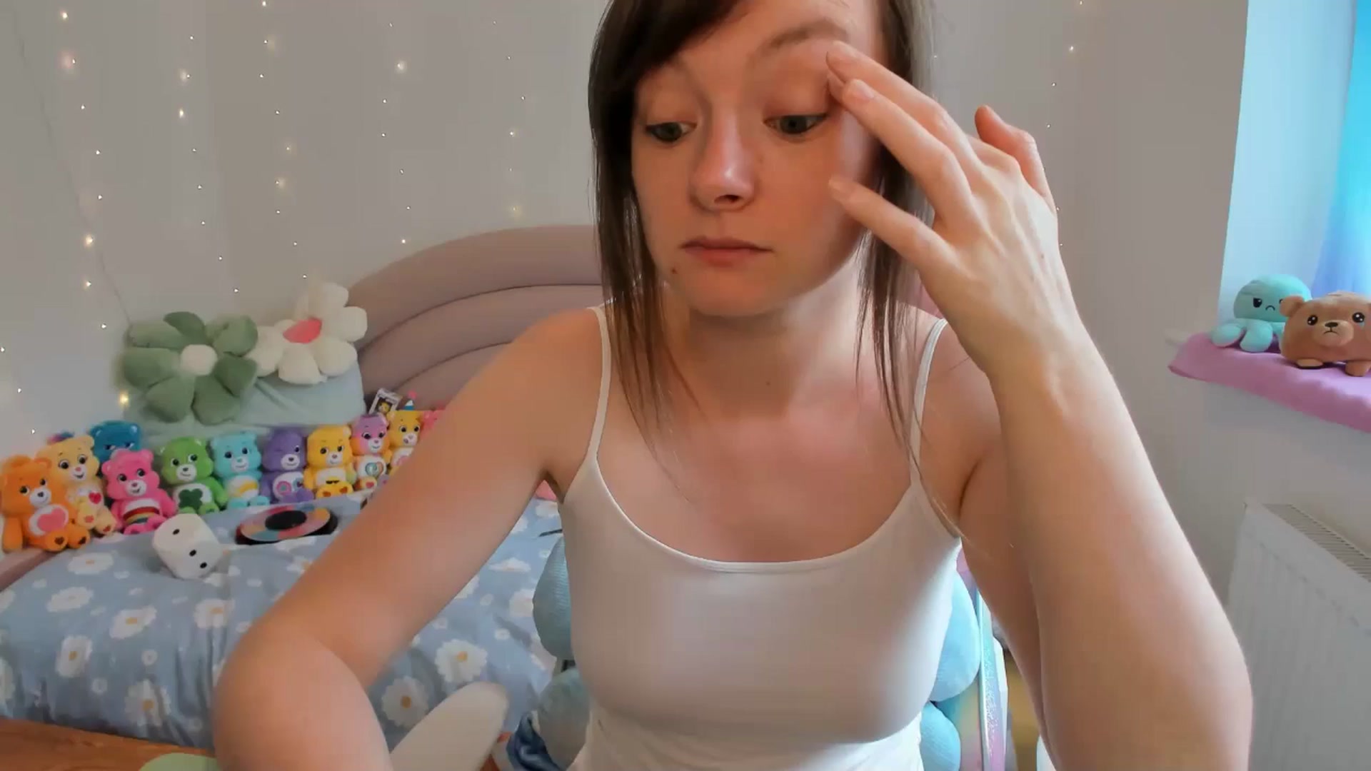 Gallery image thumbnail from JessieBear_'s myfreecams stream on, 07/30/2024, 13:16 image 16 of 20