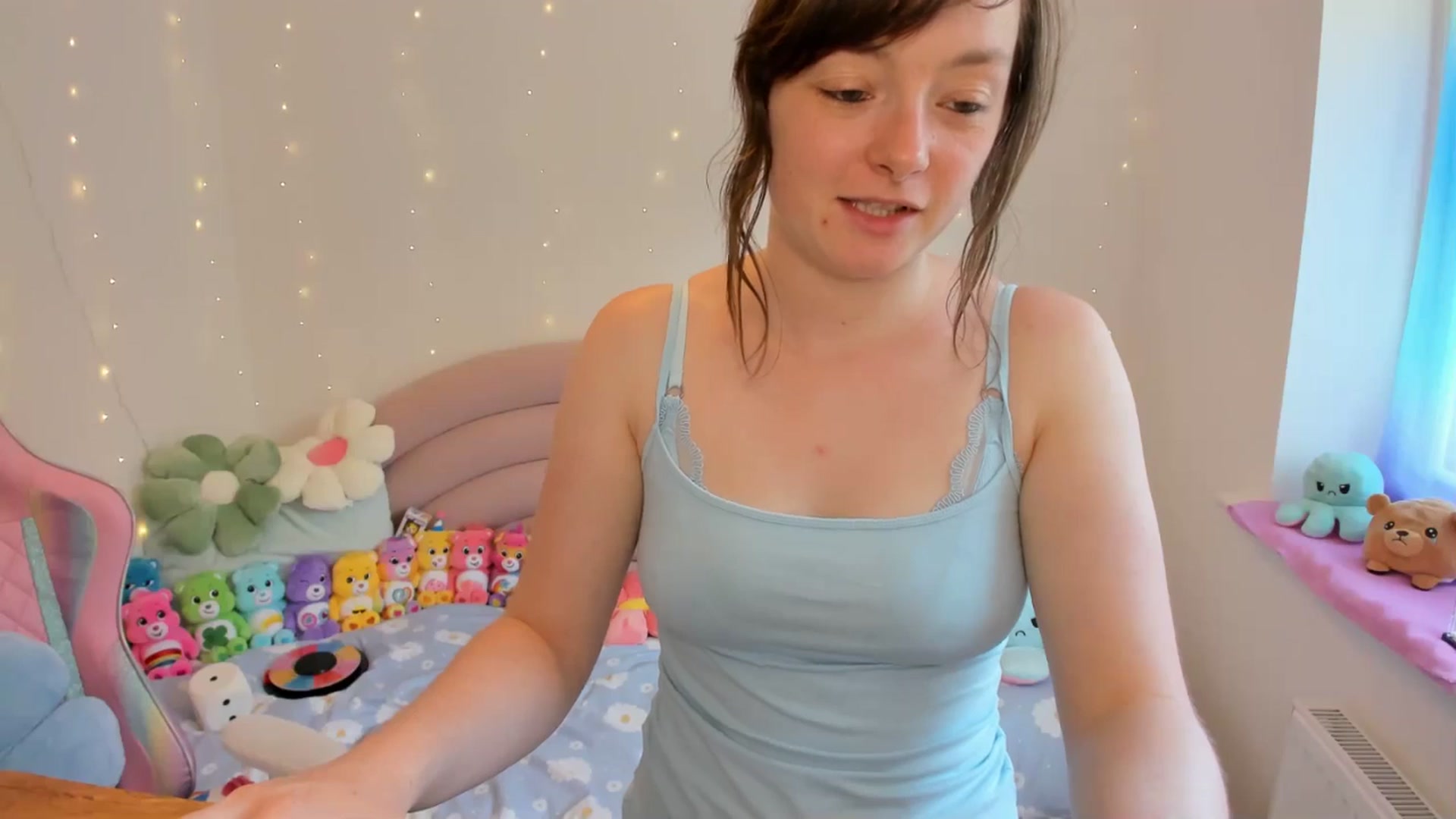 Gallery image thumbnail from JessieBear_'s myfreecams stream on, 08/01/2024, 14:18 image 2 of 20