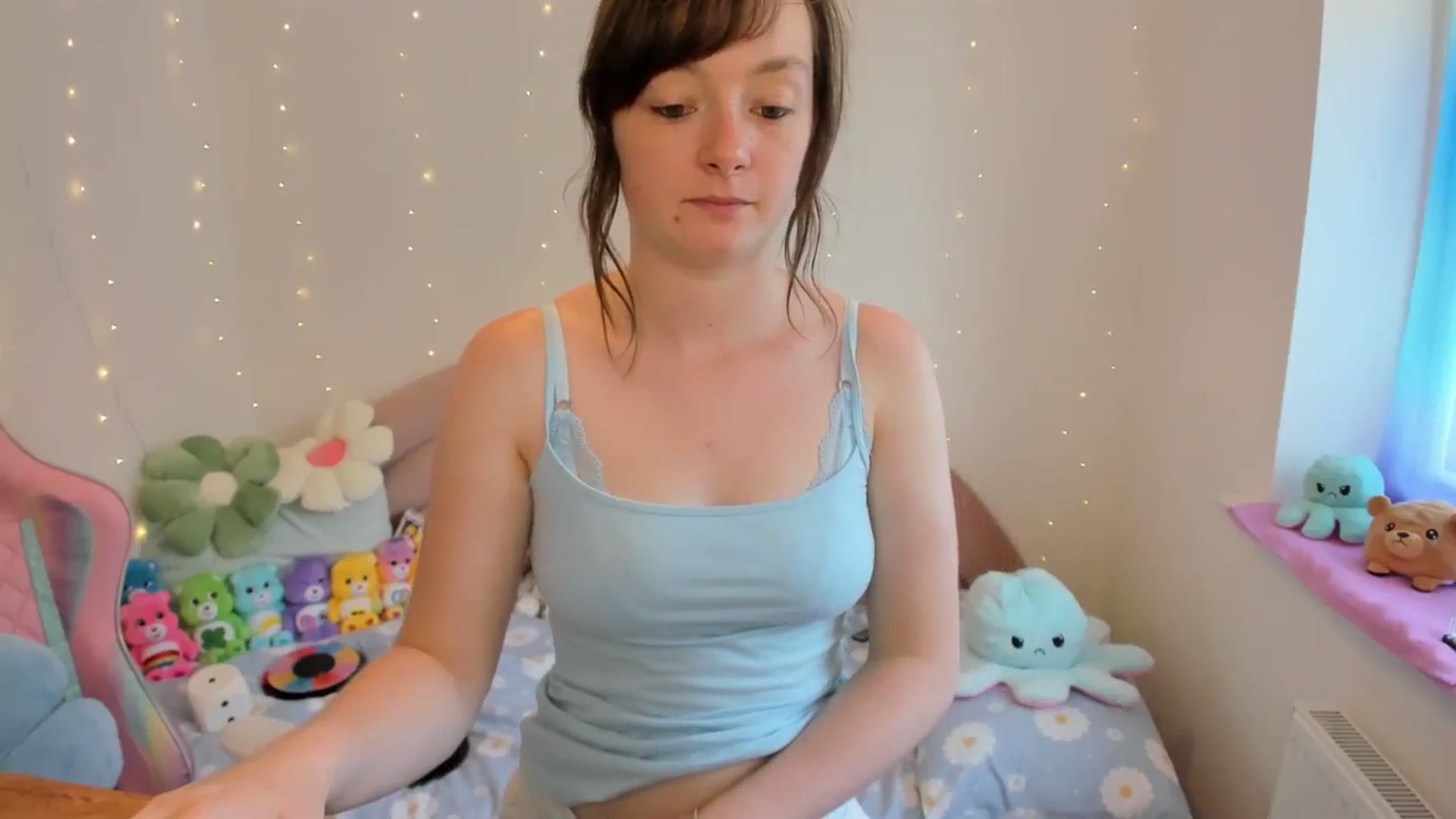 Gallery image thumbnail from JessieBear_'s myfreecams stream on, 08/01/2024, 14:18 image 9 of 20