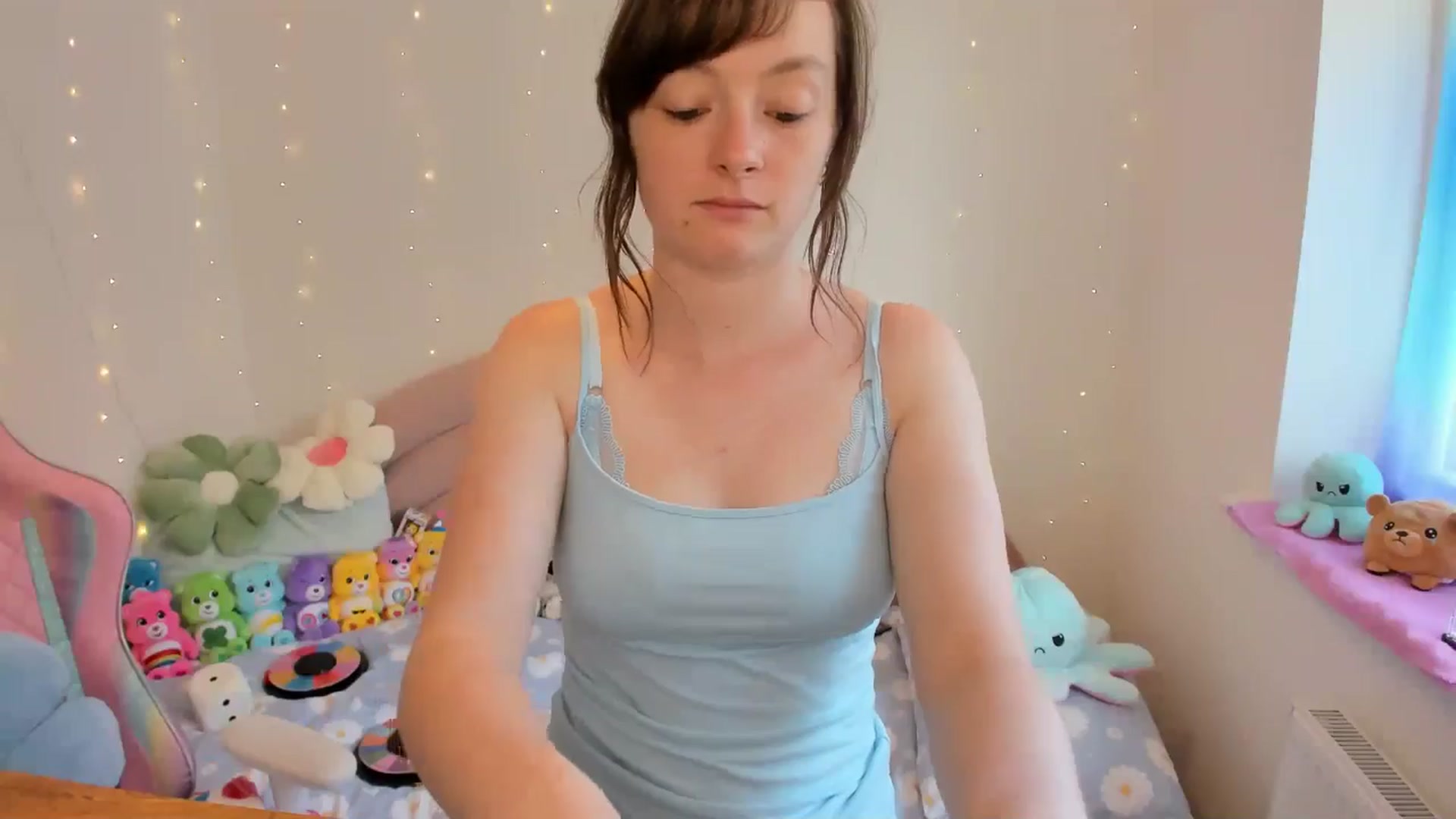 Gallery image thumbnail from JessieBear_'s myfreecams stream on, 08/01/2024, 14:18 image 8 of 20