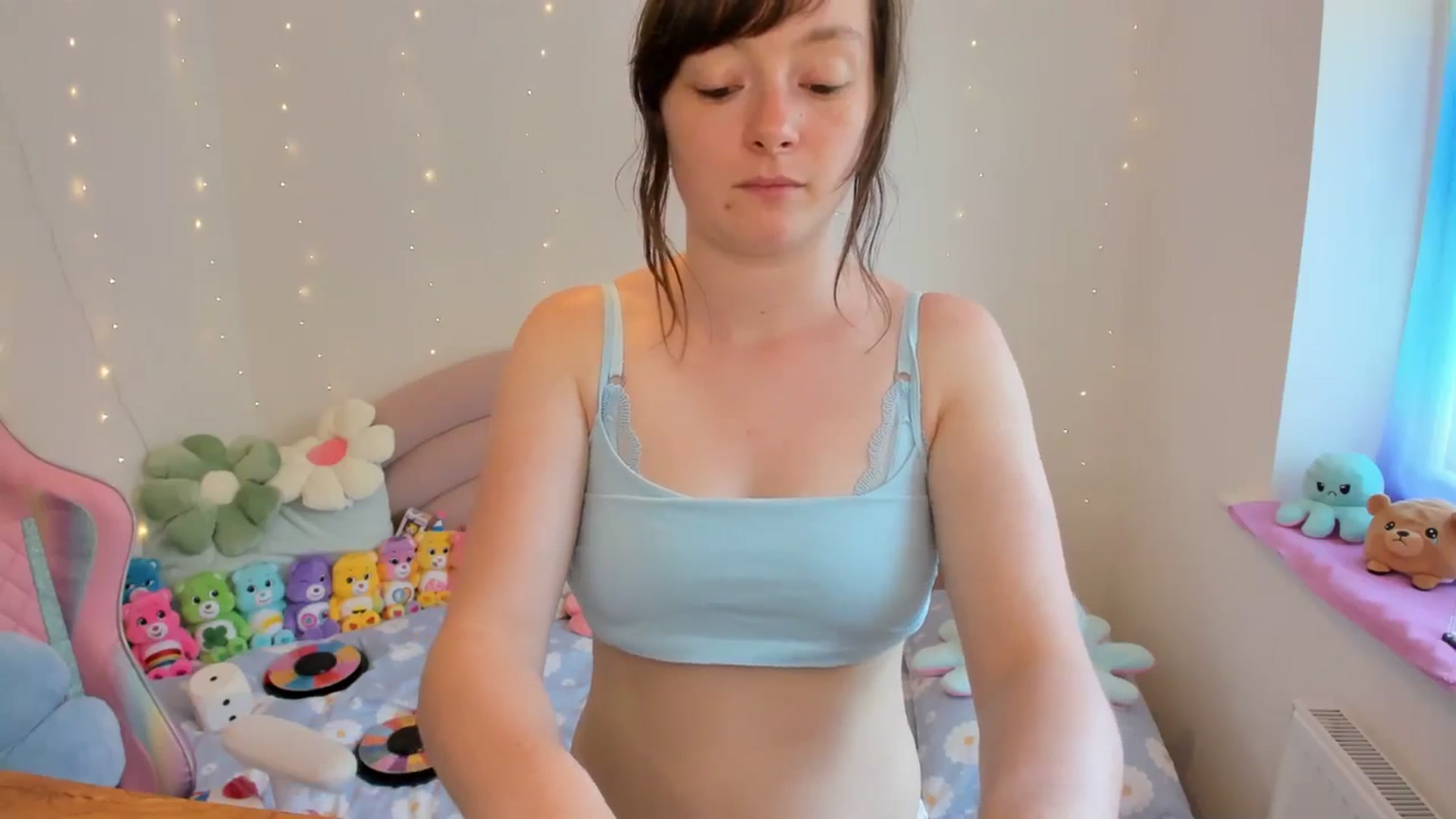 Gallery image thumbnail from JessieBear_'s myfreecams stream on, 08/01/2024, 14:18 image 15 of 20