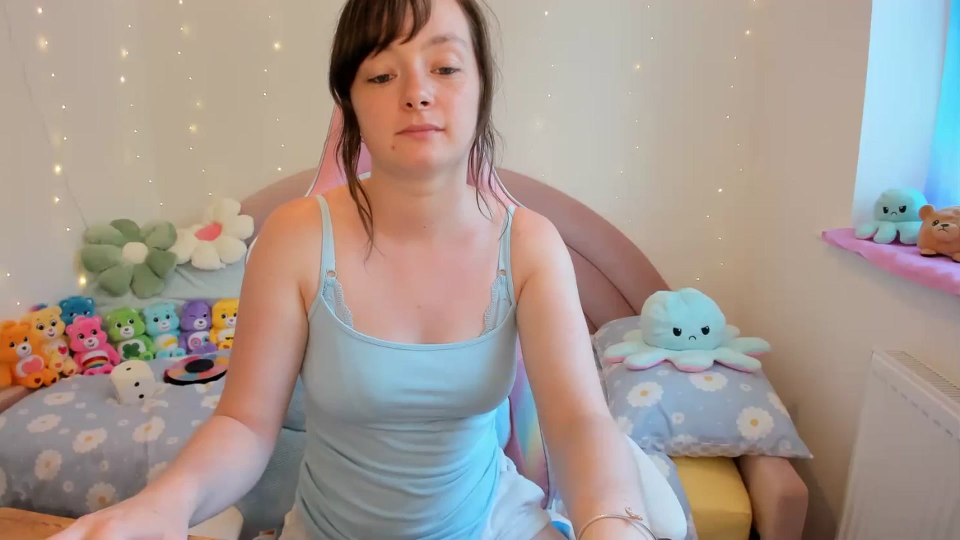 Gallery image thumbnail from JessieBear_'s myfreecams stream on, 08/01/2024, 15:38 image 20 of 20