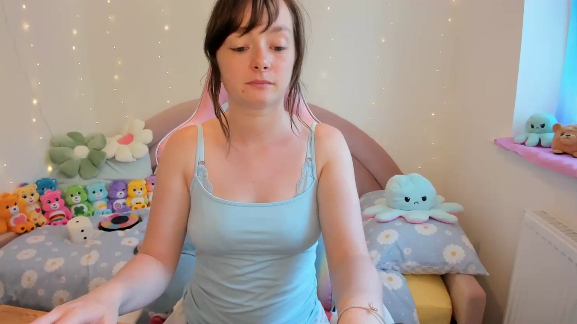 Gallery image thumbnail from JessieBear_'s myfreecams stream on, 08/01/2024, 15:56 image 3 of 20