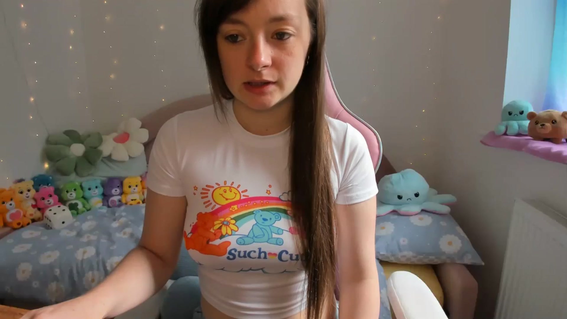 Gallery image thumbnail from JessieBear_'s myfreecams stream on, 08/16/2024, 09:29 image 2 of 20