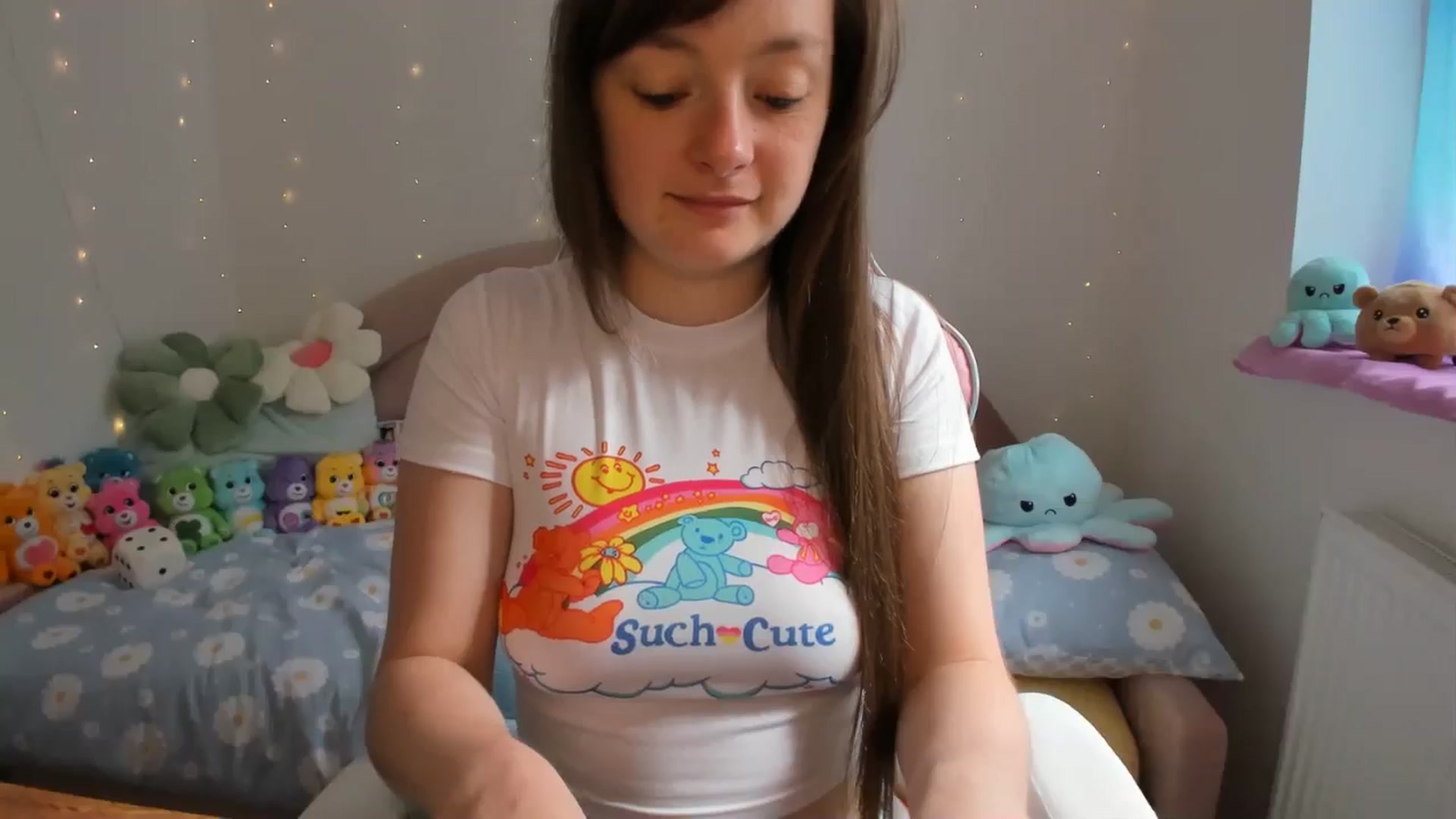 Gallery image thumbnail from JessieBear_'s myfreecams stream on, 08/16/2024, 09:29 image 11 of 20