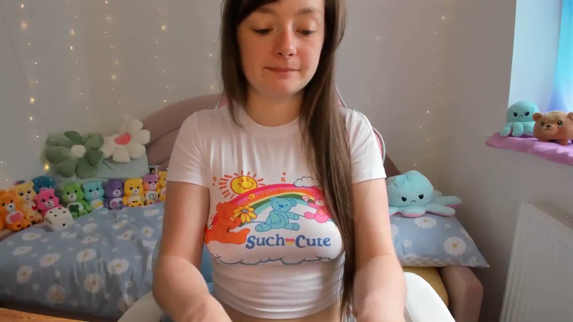 Gallery image thumbnail from JessieBear_'s myfreecams stream on, 08/16/2024, 09:29 image 9 of 20