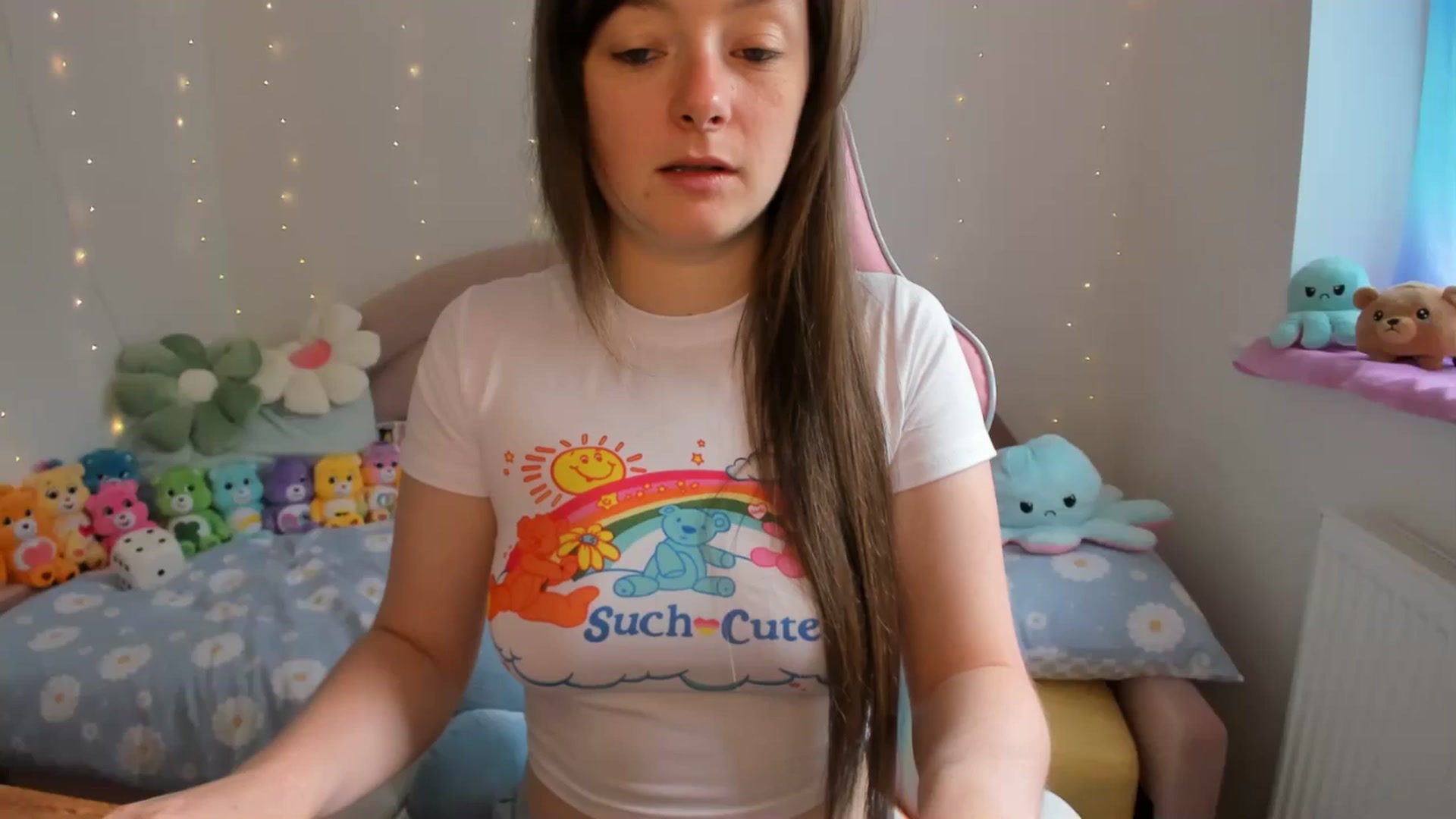 Gallery image thumbnail from JessieBear_'s myfreecams stream on, 08/16/2024, 09:29 image 18 of 20