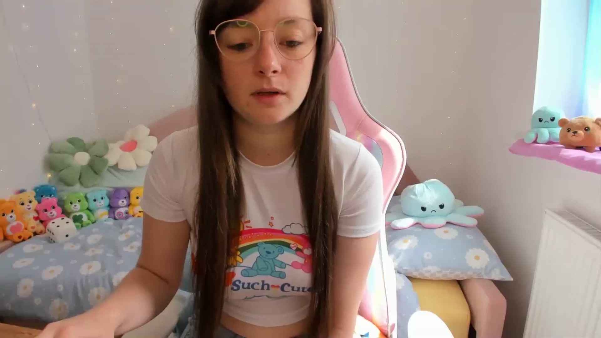 Gallery image thumbnail from JessieBear_'s myfreecams stream on, 08/16/2024, 10:07 image 10 of 20