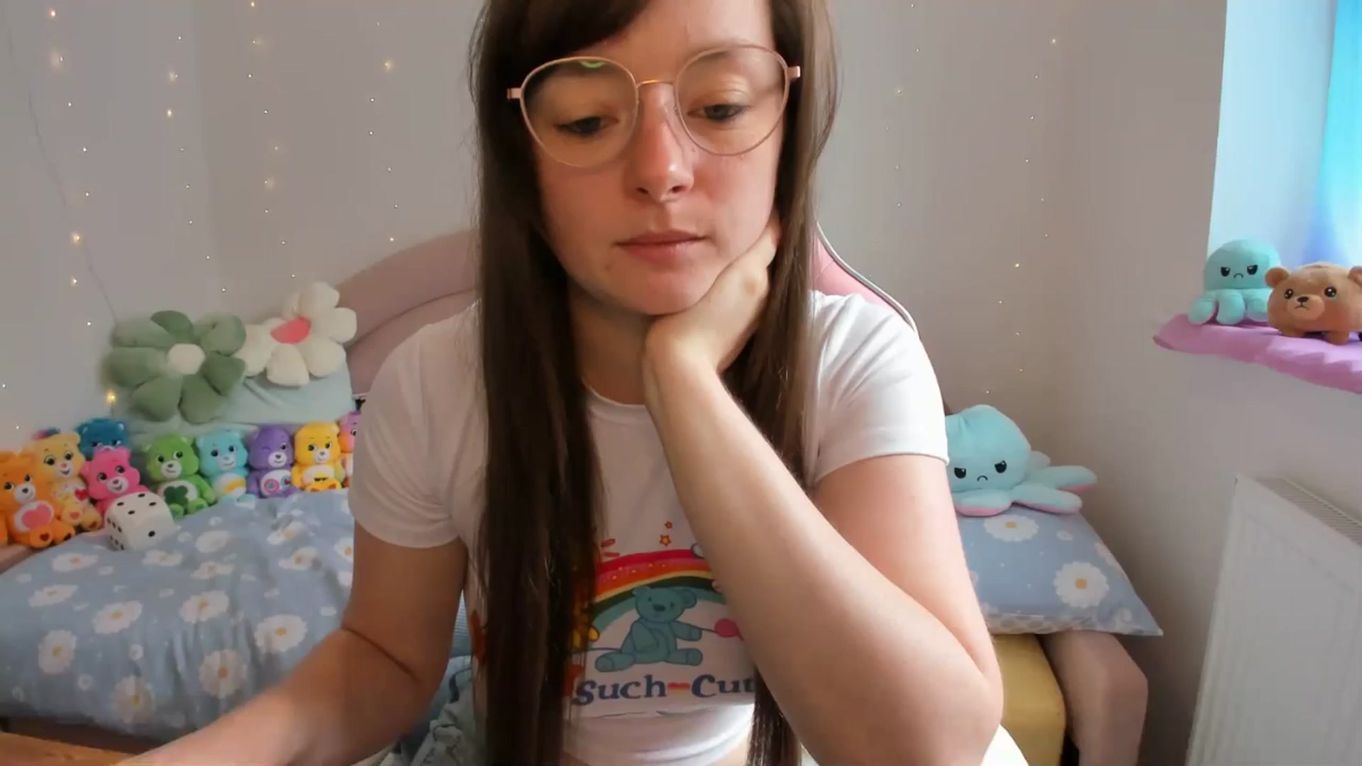 Gallery image thumbnail from JessieBear_'s myfreecams stream on, 08/16/2024, 10:07 image 12 of 20