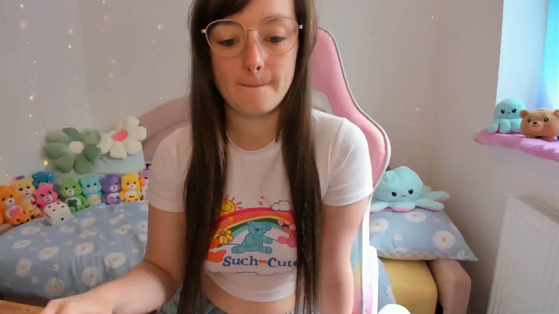 Gallery image thumbnail from JessieBear_'s myfreecams stream on, 08/16/2024, 10:07 image 5 of 20