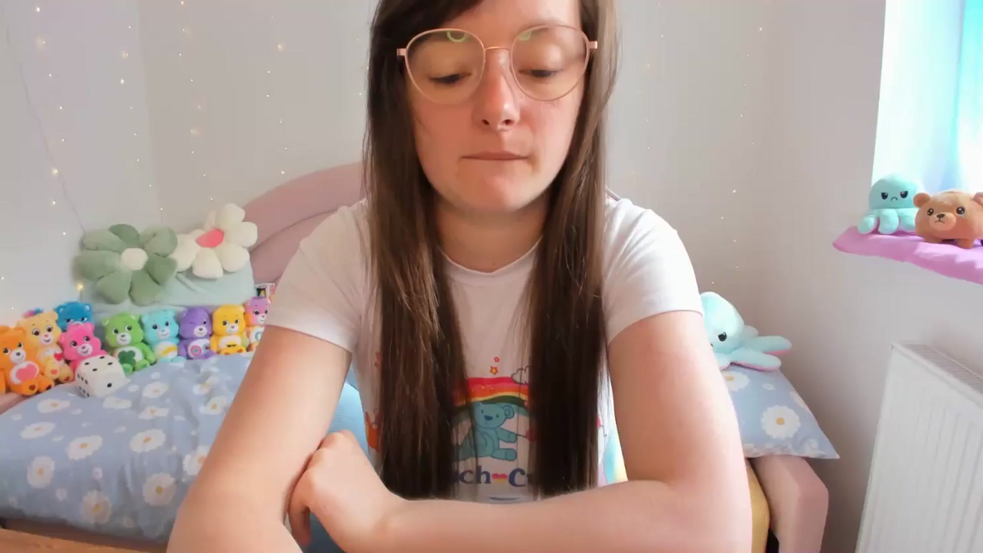 Gallery image thumbnail from JessieBear_'s myfreecams stream on, 08/16/2024, 10:57 image 1 of 20