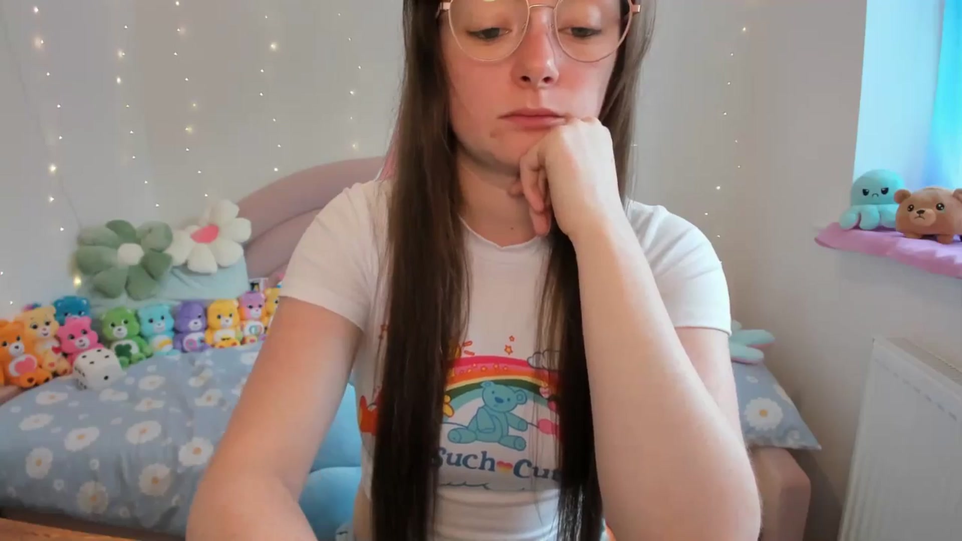 Gallery image thumbnail from JessieBear_'s myfreecams stream on, 08/16/2024, 10:57 image 6 of 20