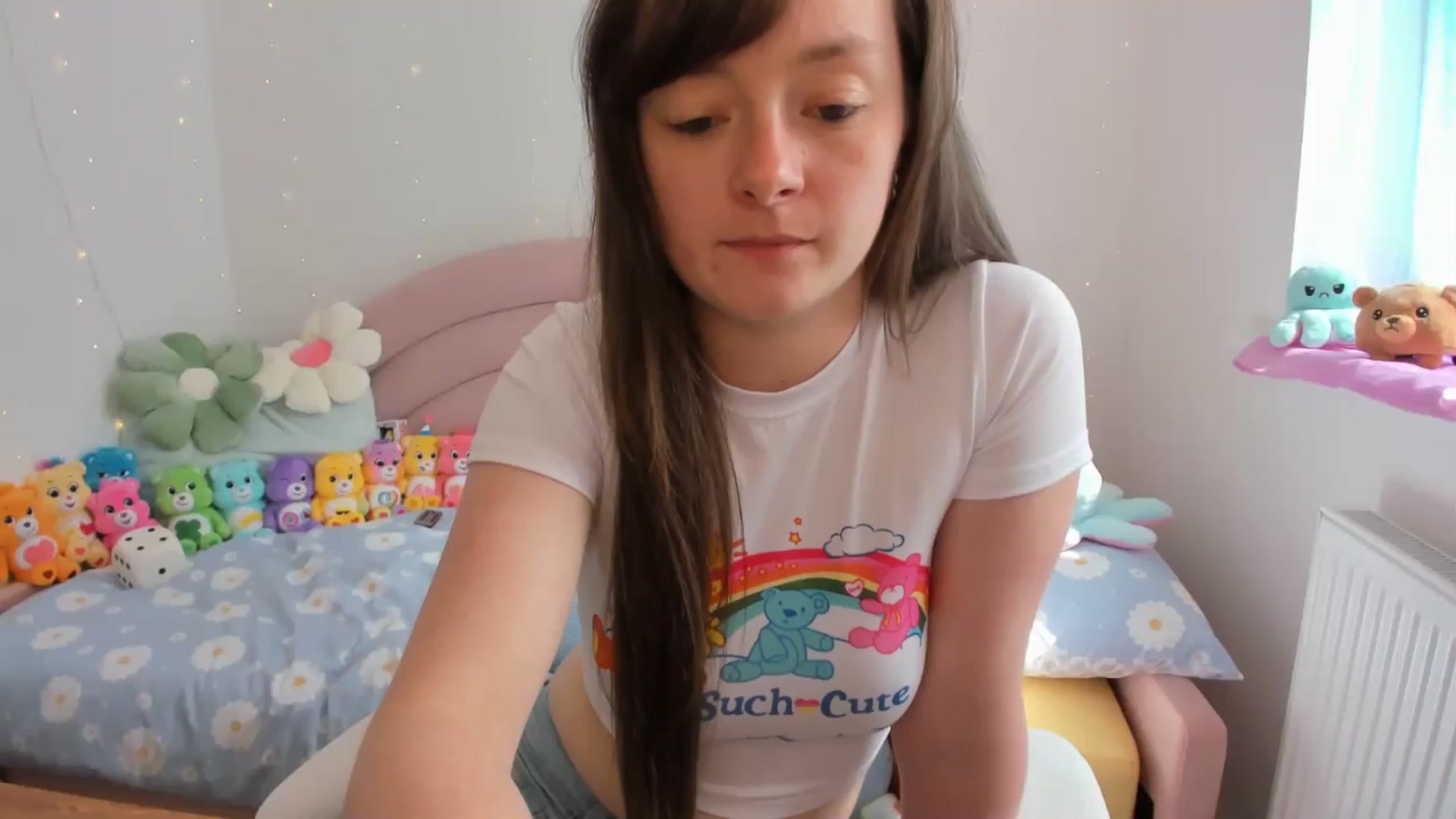 Gallery image thumbnail from JessieBear_'s myfreecams stream on, 08/16/2024, 10:57 image 15 of 20