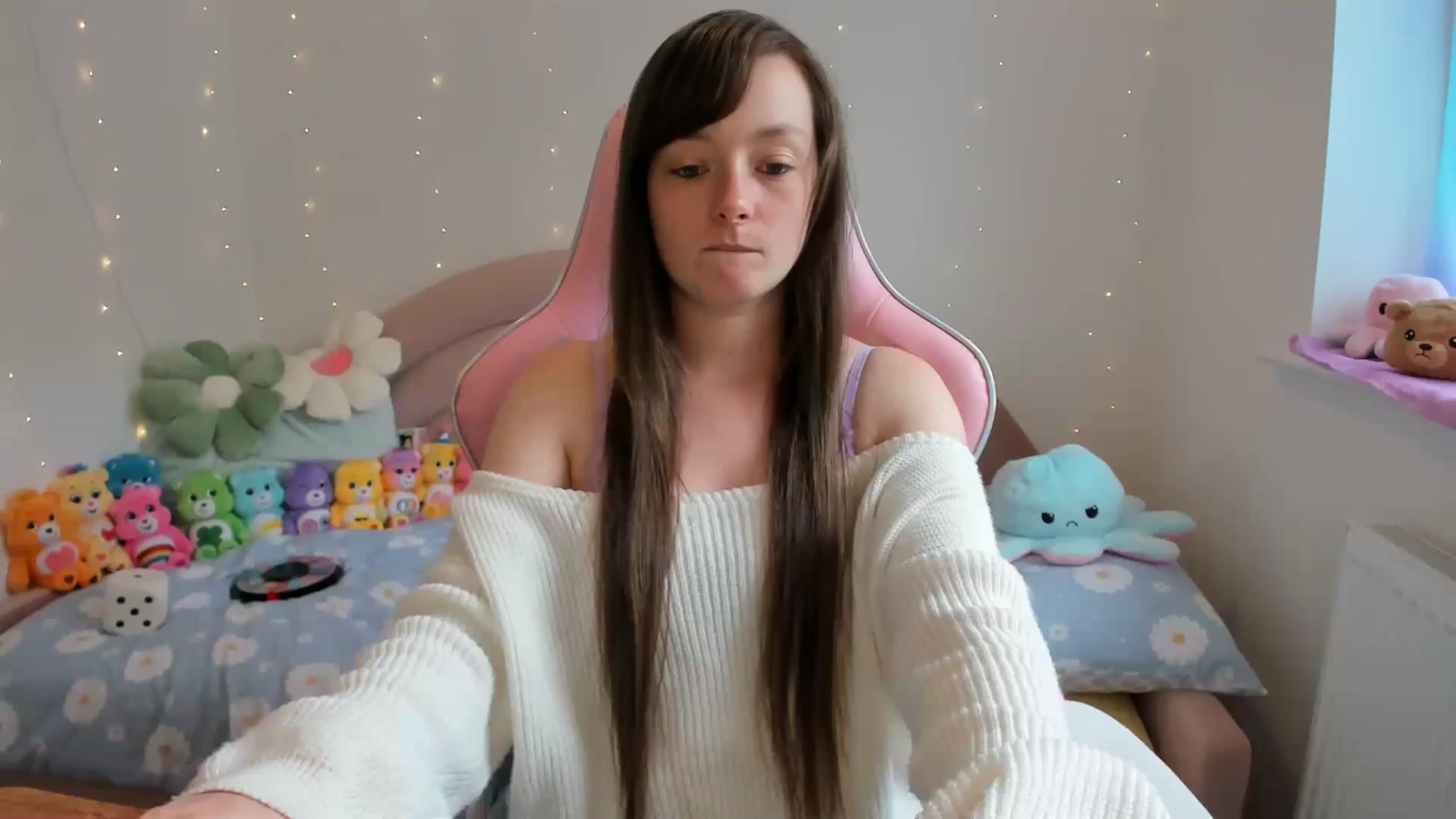 Gallery image thumbnail from JessieBear_'s myfreecams stream on, 08/22/2024, 13:52 image 1 of 20