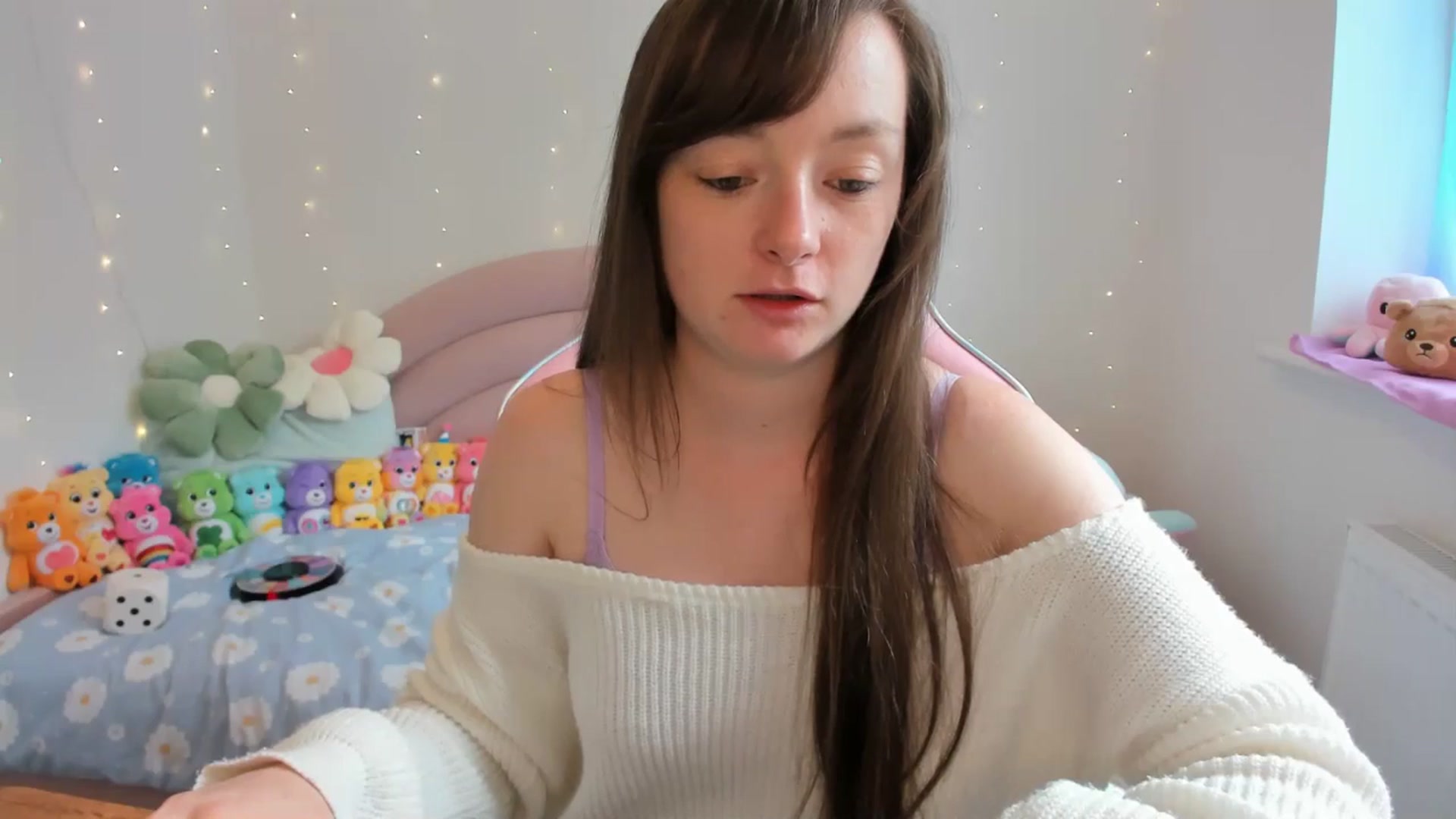 Gallery image thumbnail from JessieBear_'s myfreecams stream on, 08/22/2024, 13:52 image 18 of 20