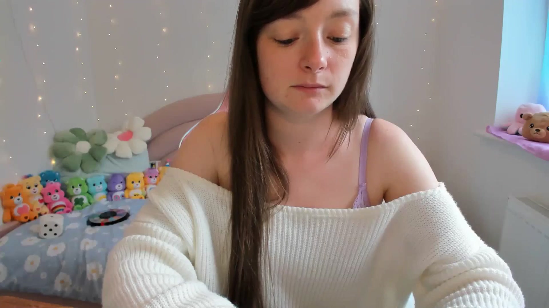 Gallery image thumbnail from JessieBear_'s myfreecams stream on, 08/22/2024, 13:52 image 7 of 20