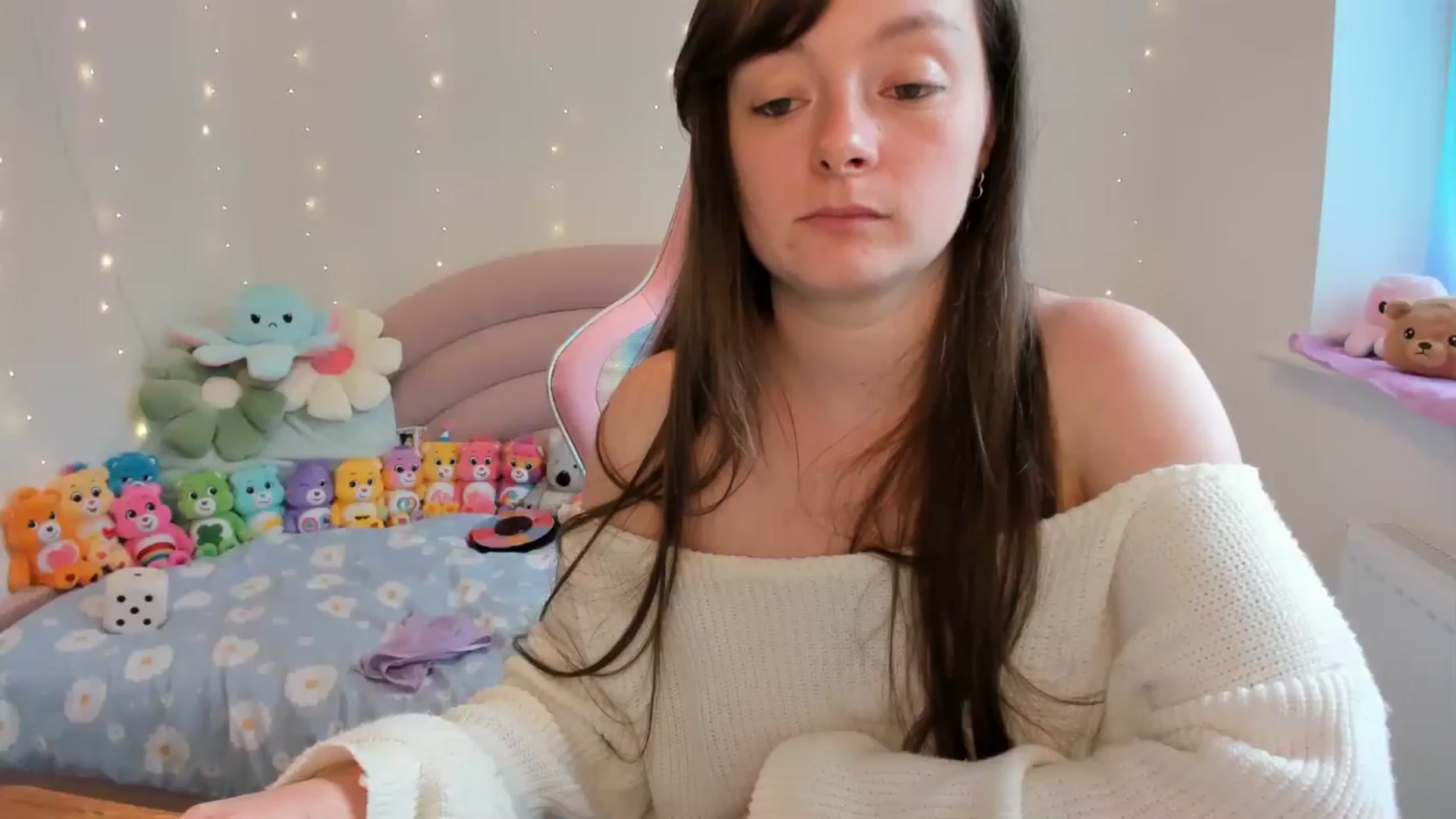 Gallery image thumbnail from JessieBear_'s myfreecams stream on, 08/22/2024, 17:01 image 3 of 20