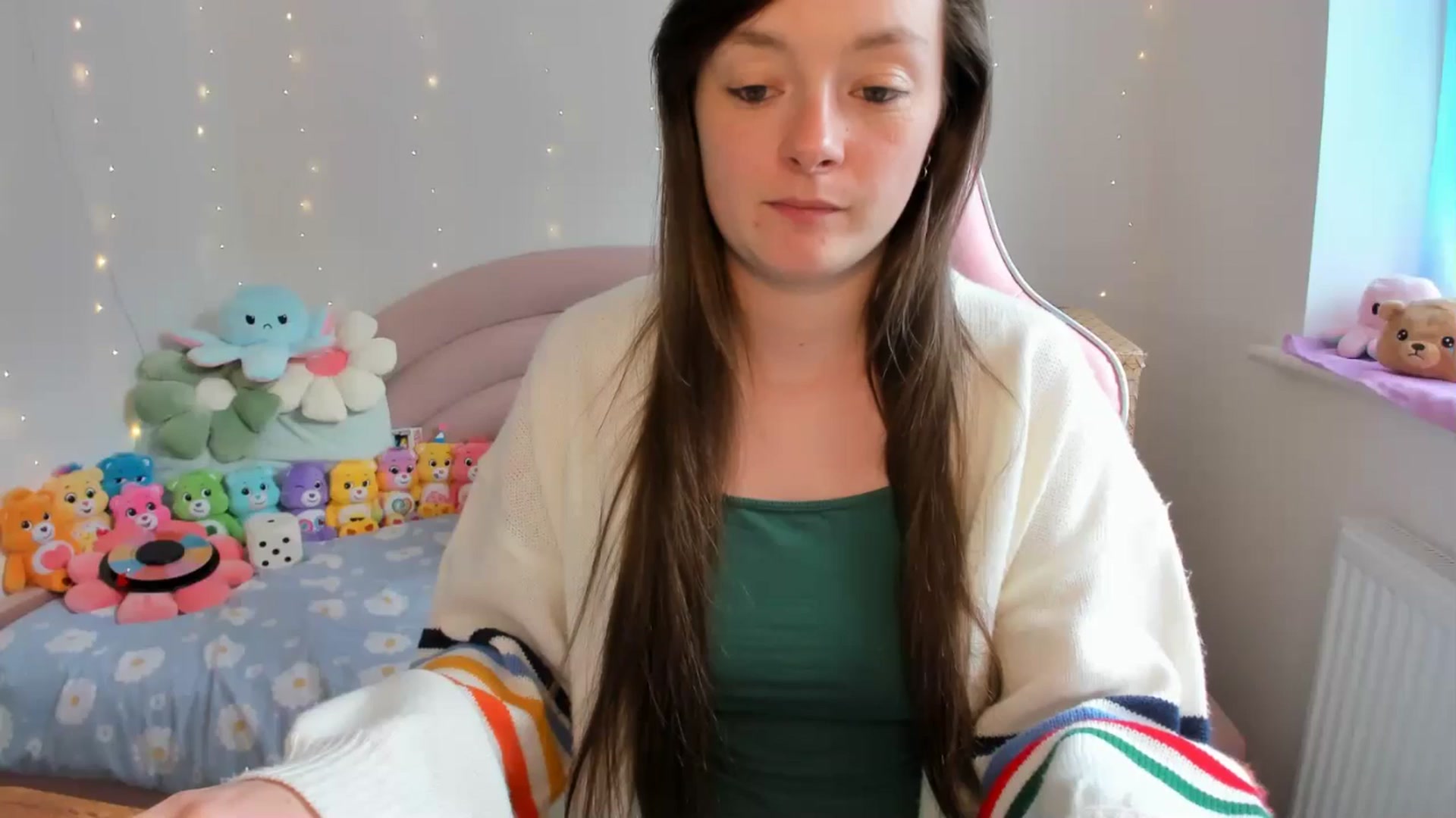 Gallery image thumbnail from JessieBear_'s myfreecams stream on, 08/23/2024, 13:40 image 12 of 20