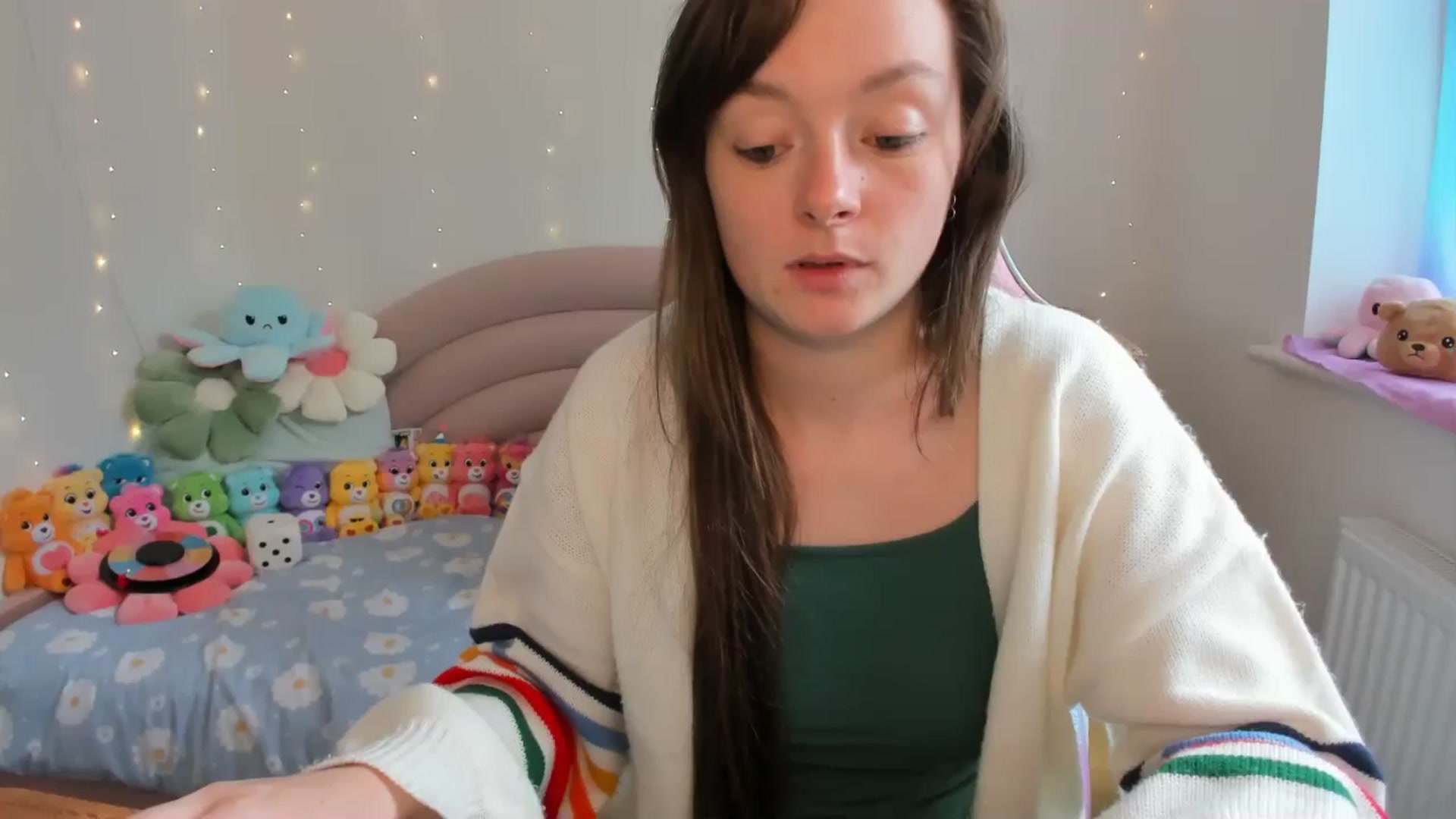 Gallery image thumbnail from JessieBear_'s myfreecams stream on, 08/23/2024, 14:18 image 18 of 20