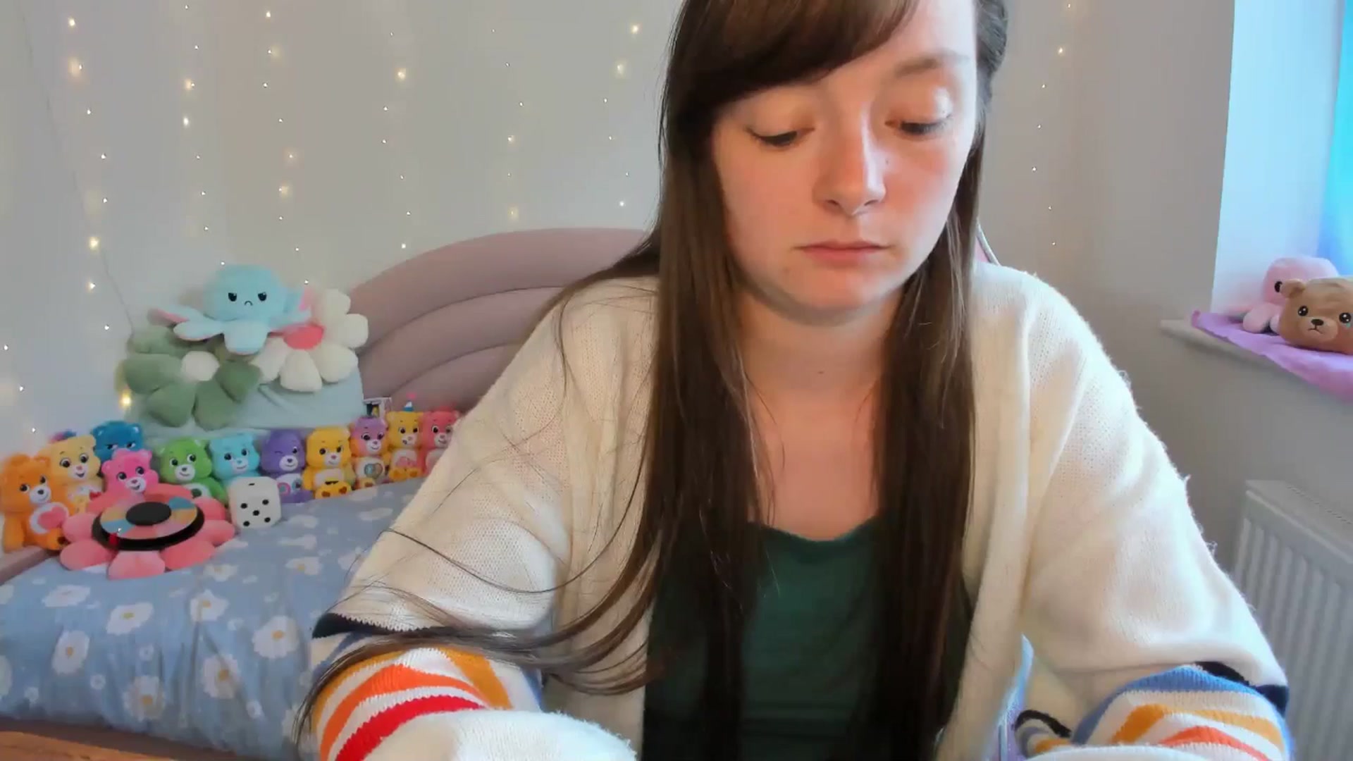 Gallery image thumbnail from JessieBear_'s myfreecams stream on, 08/23/2024, 14:59 image 20 of 20