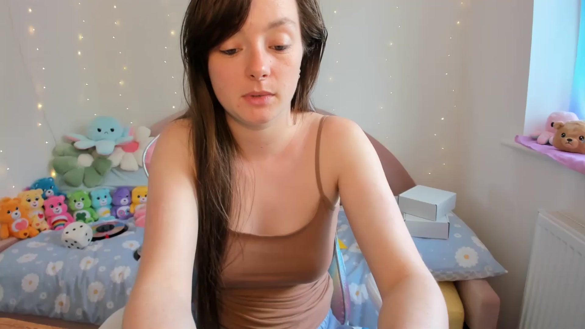 Gallery image thumbnail from JessieBear_'s myfreecams stream on, 08/29/2024, 14:54 image 12 of 20