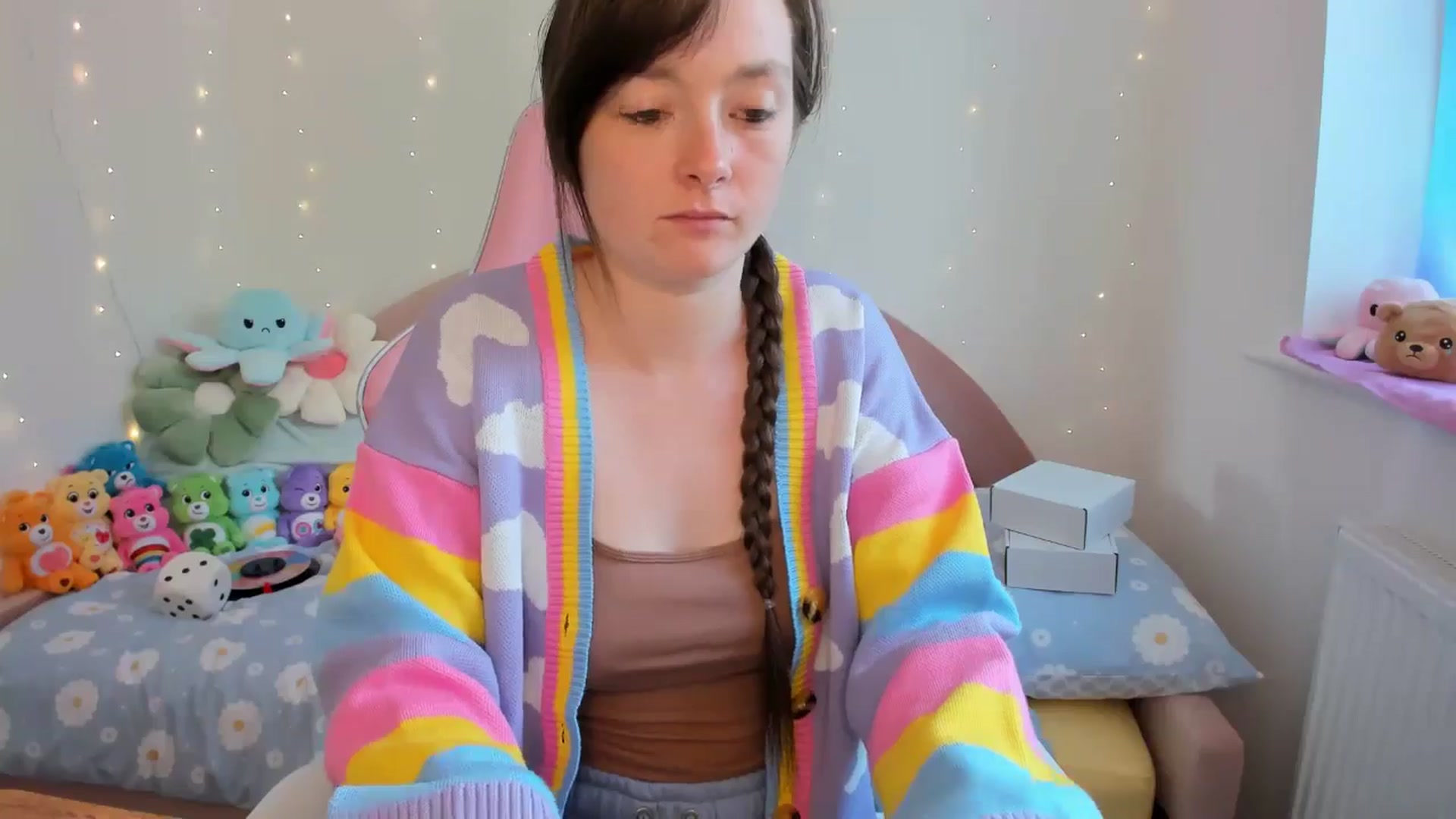 Gallery image thumbnail from JessieBear_'s myfreecams stream on, 08/29/2024, 15:31 image 20 of 20