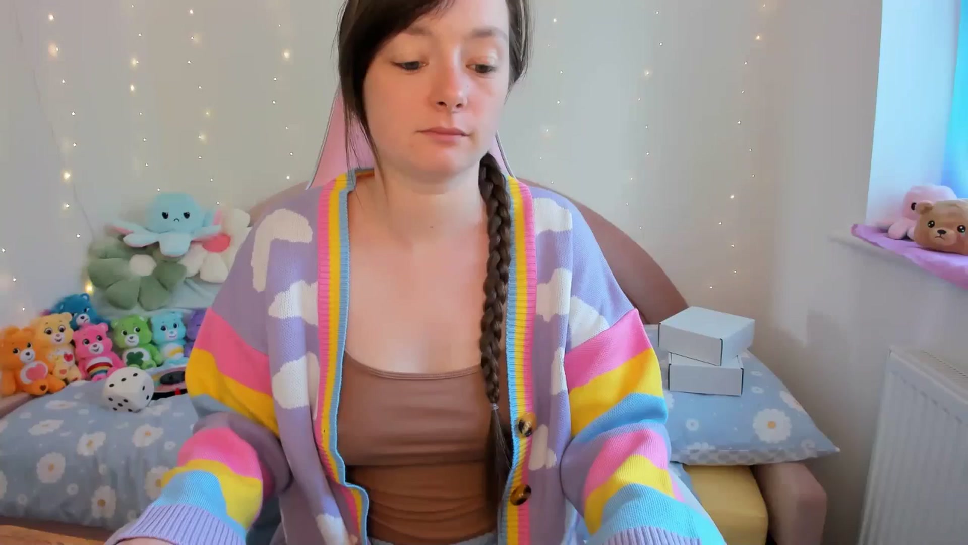 Gallery image thumbnail from JessieBear_'s myfreecams stream on, 08/29/2024, 15:31 image 19 of 20