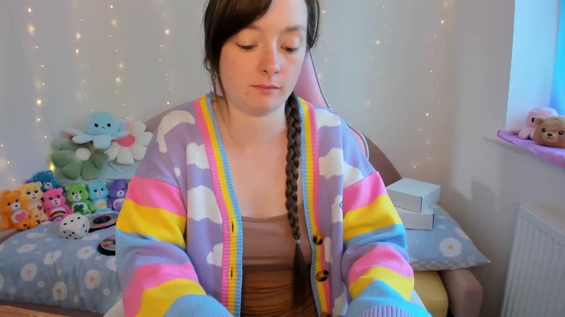 Gallery image thumbnail from JessieBear_'s myfreecams stream on, 08/29/2024, 16:27 image 3 of 20