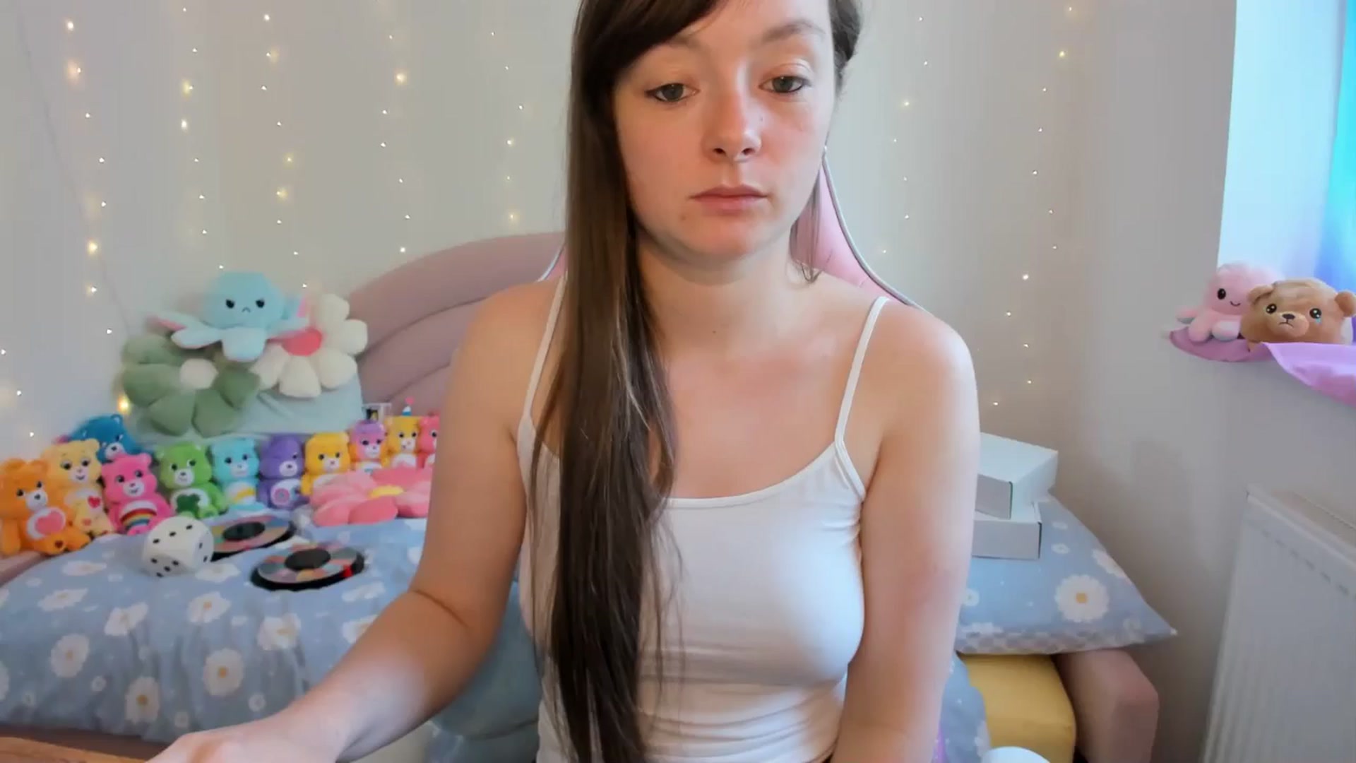 Gallery image thumbnail from JessieBear_'s myfreecams stream on, 08/30/2024, 14:21 image 18 of 20