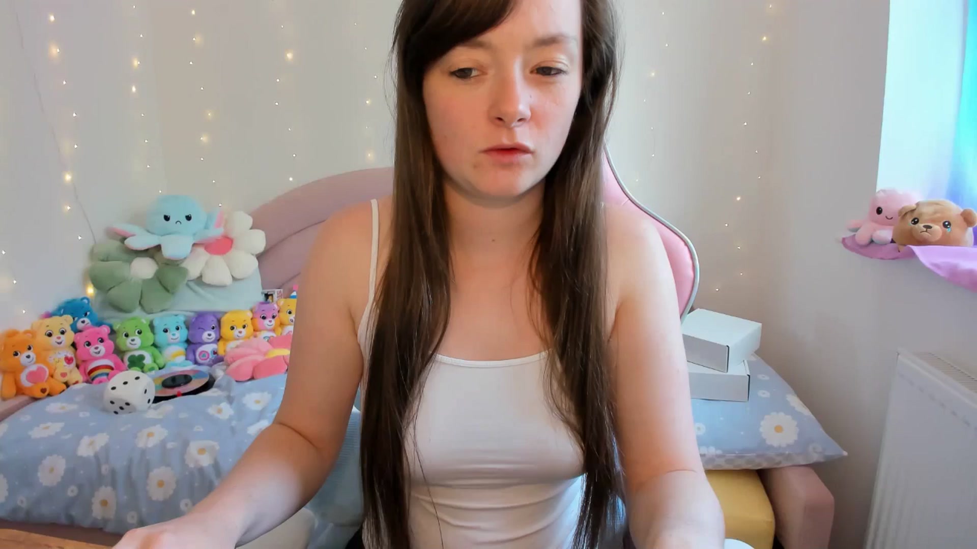 Gallery image thumbnail from JessieBear_'s myfreecams stream on, 08/30/2024, 14:21 image 1 of 20