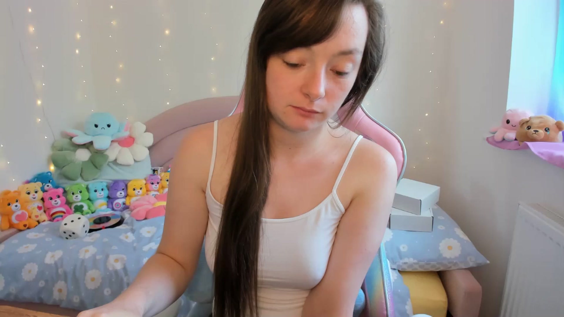 Gallery image thumbnail from JessieBear_'s myfreecams stream on, 08/30/2024, 14:21 image 7 of 20