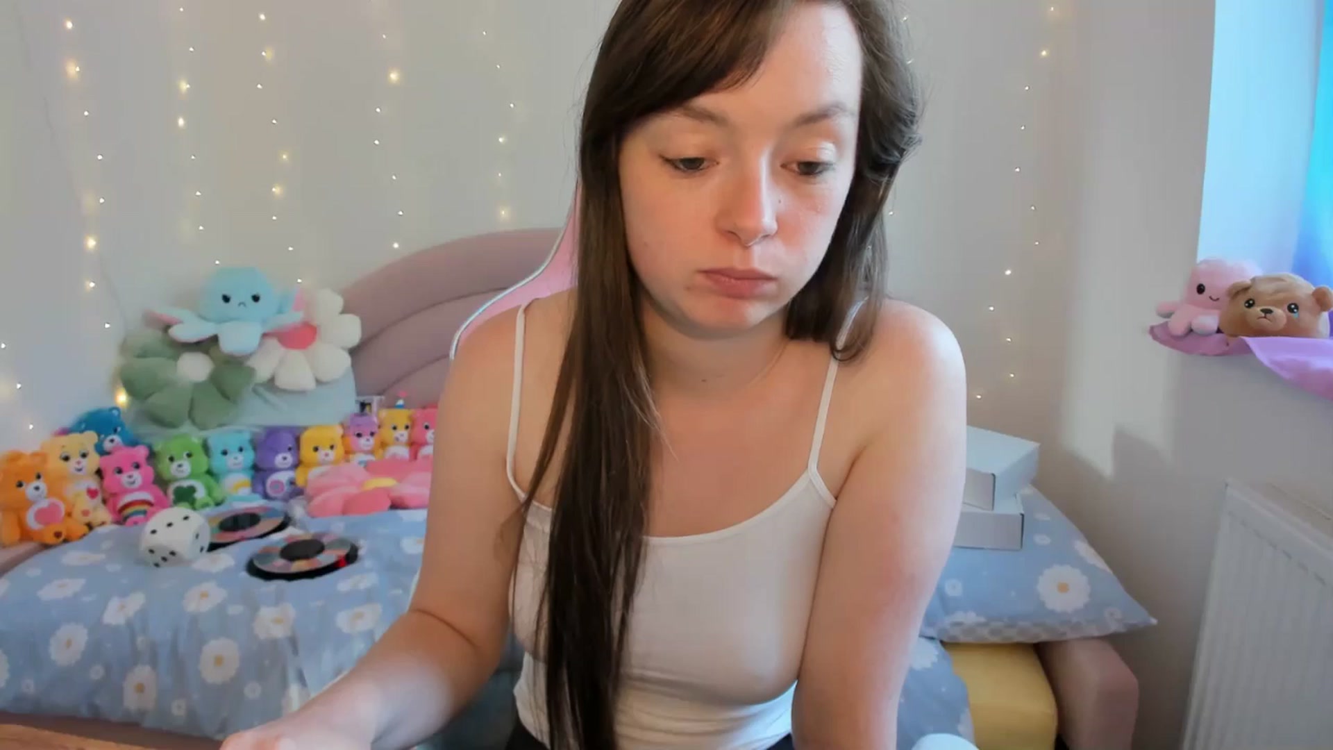 Gallery image thumbnail from JessieBear_'s myfreecams stream on, 08/30/2024, 16:24 image 7 of 20