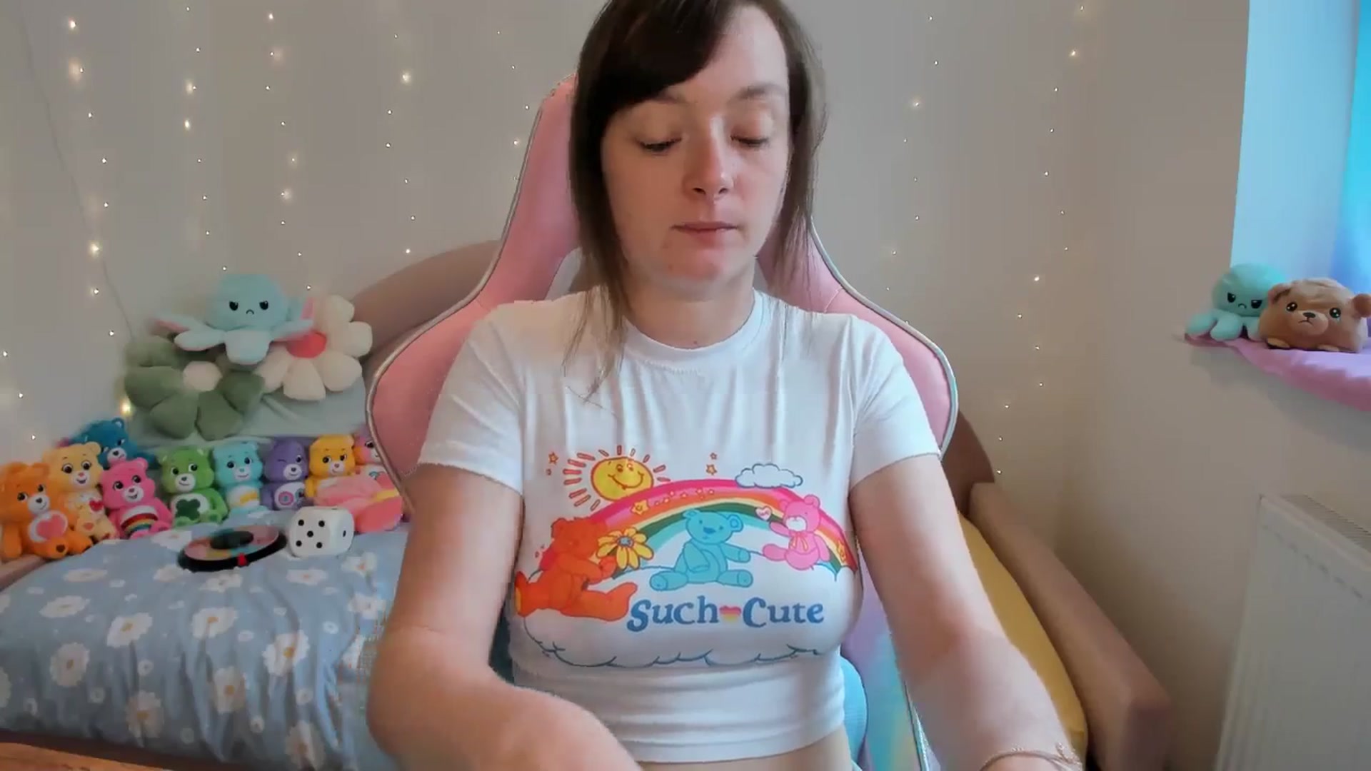 Gallery image thumbnail from JessieBear_'s myfreecams stream on, 09/02/2024, 15:15 image 4 of 20