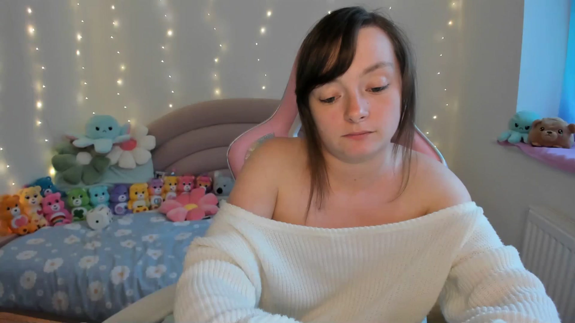 Gallery image thumbnail from JessieBear_'s myfreecams stream on, 09/02/2024, 17:02 image 20 of 20