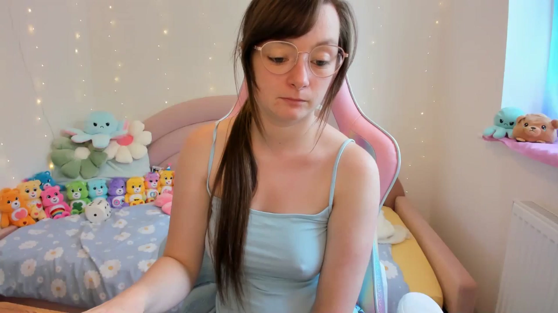 Gallery image thumbnail from JessieBear_'s myfreecams stream on, 09/03/2024, 13:46 image 4 of 20