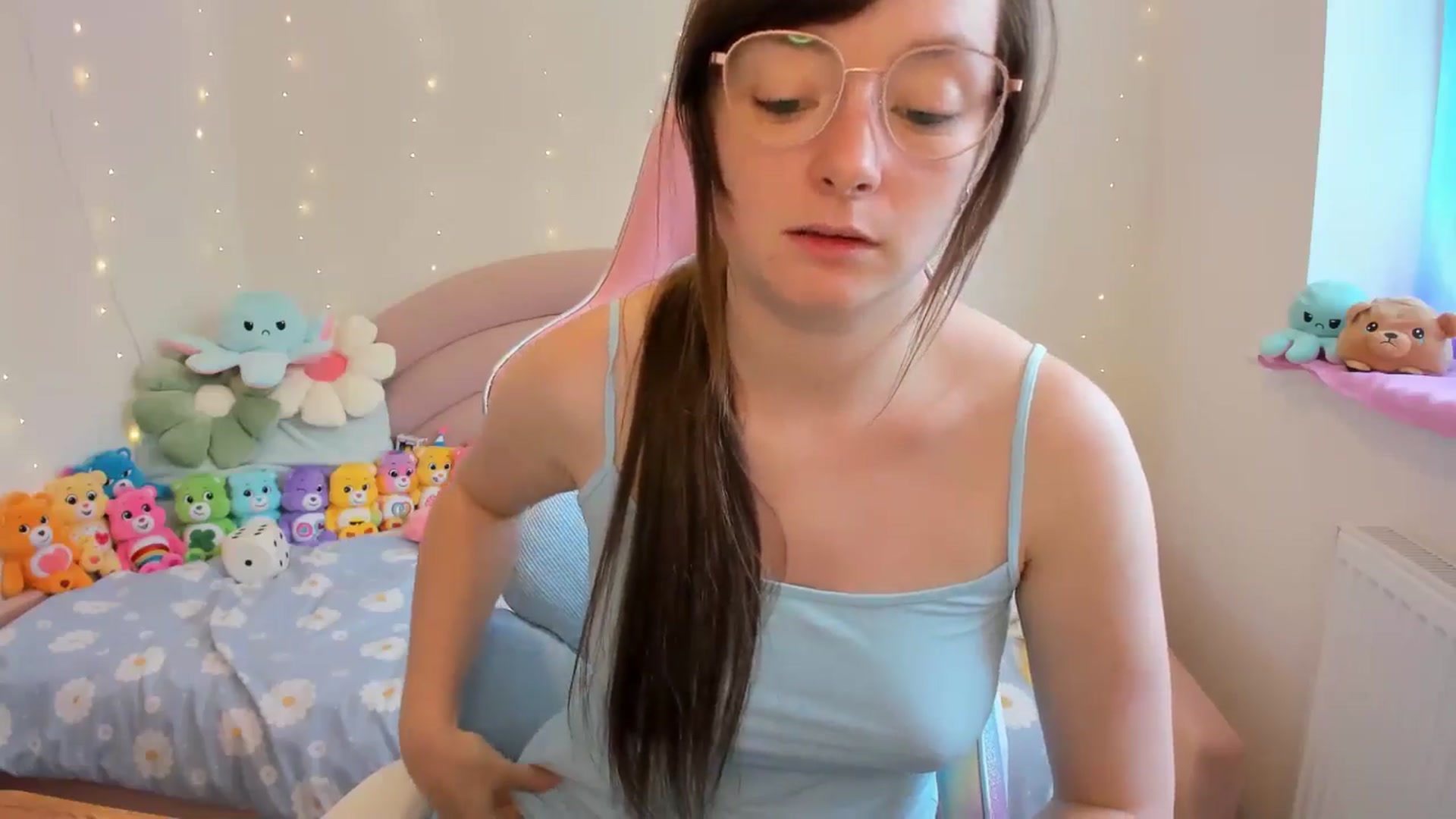 Gallery image thumbnail from JessieBear_'s myfreecams stream on, 09/03/2024, 13:46 image 5 of 20