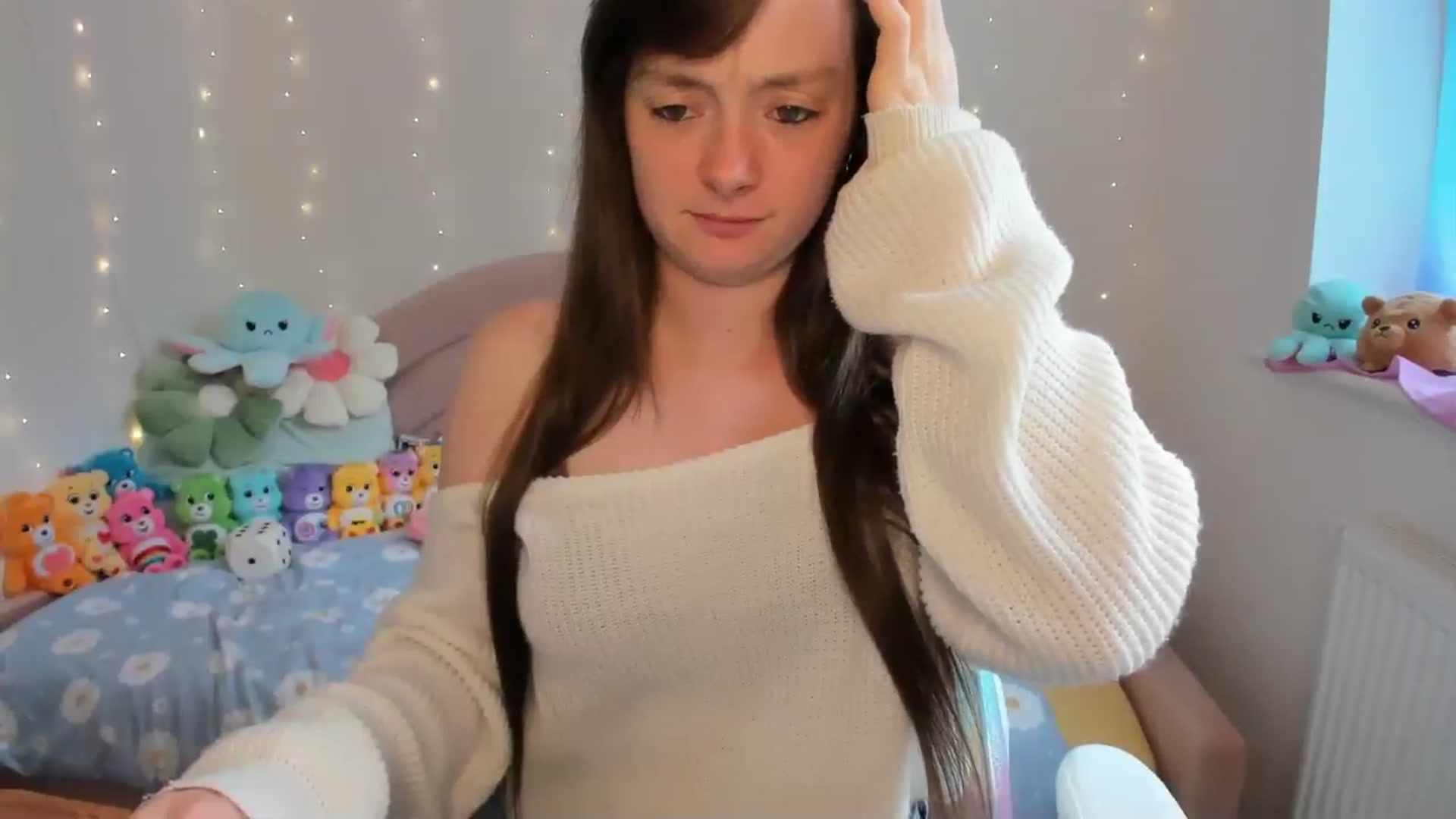 Gallery image thumbnail from JessieBear_'s myfreecams stream on, 09/05/2024, 14:10 image 10 of 20