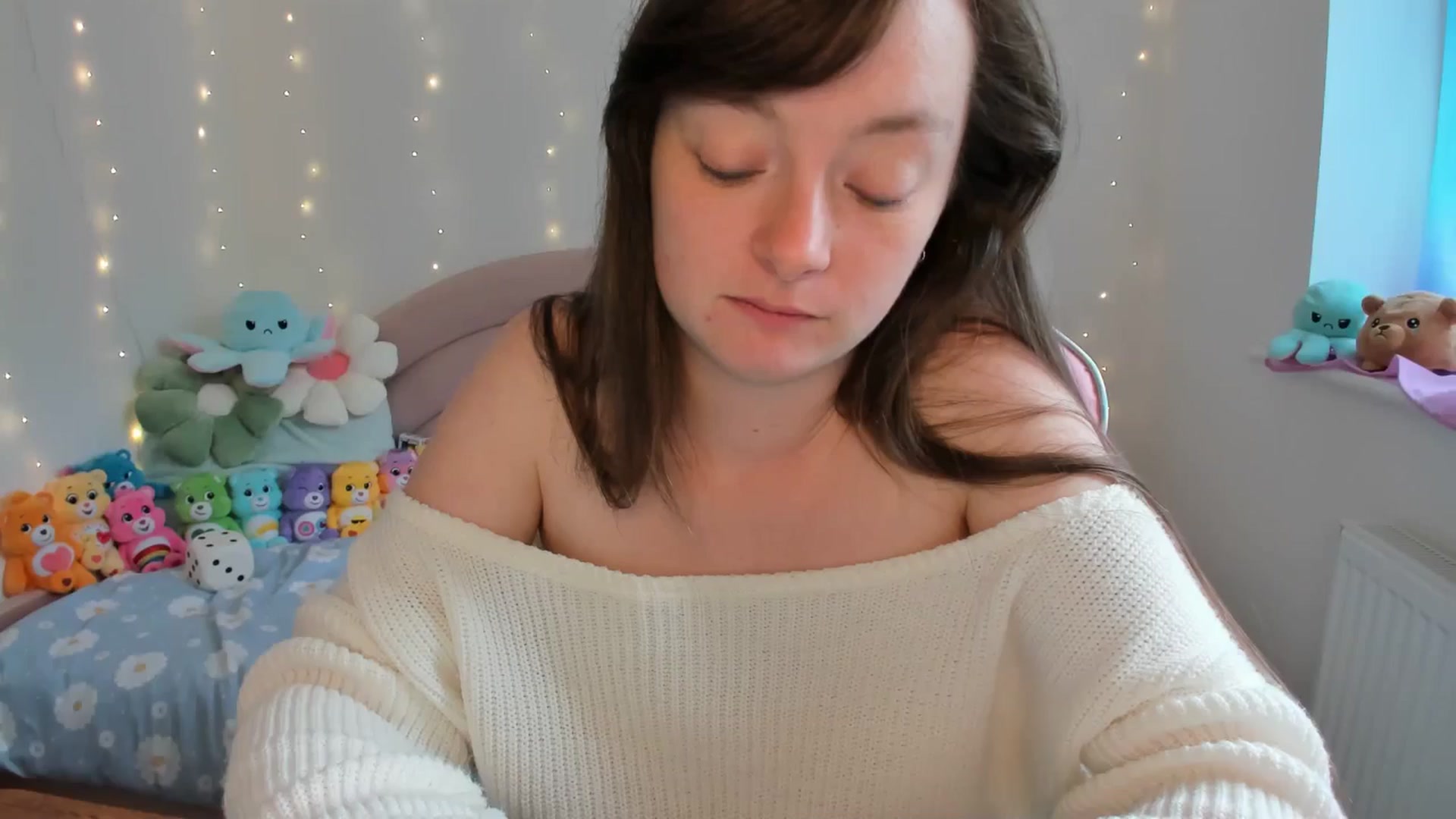 Gallery image thumbnail from JessieBear_'s myfreecams stream on, 09/05/2024, 17:03 image 9 of 20