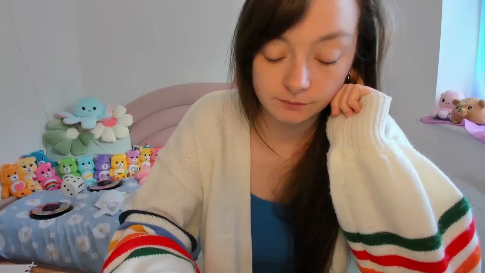Gallery image thumbnail from JessieBear_'s myfreecams stream on, 09/11/2024, 15:04 image 2 of 20