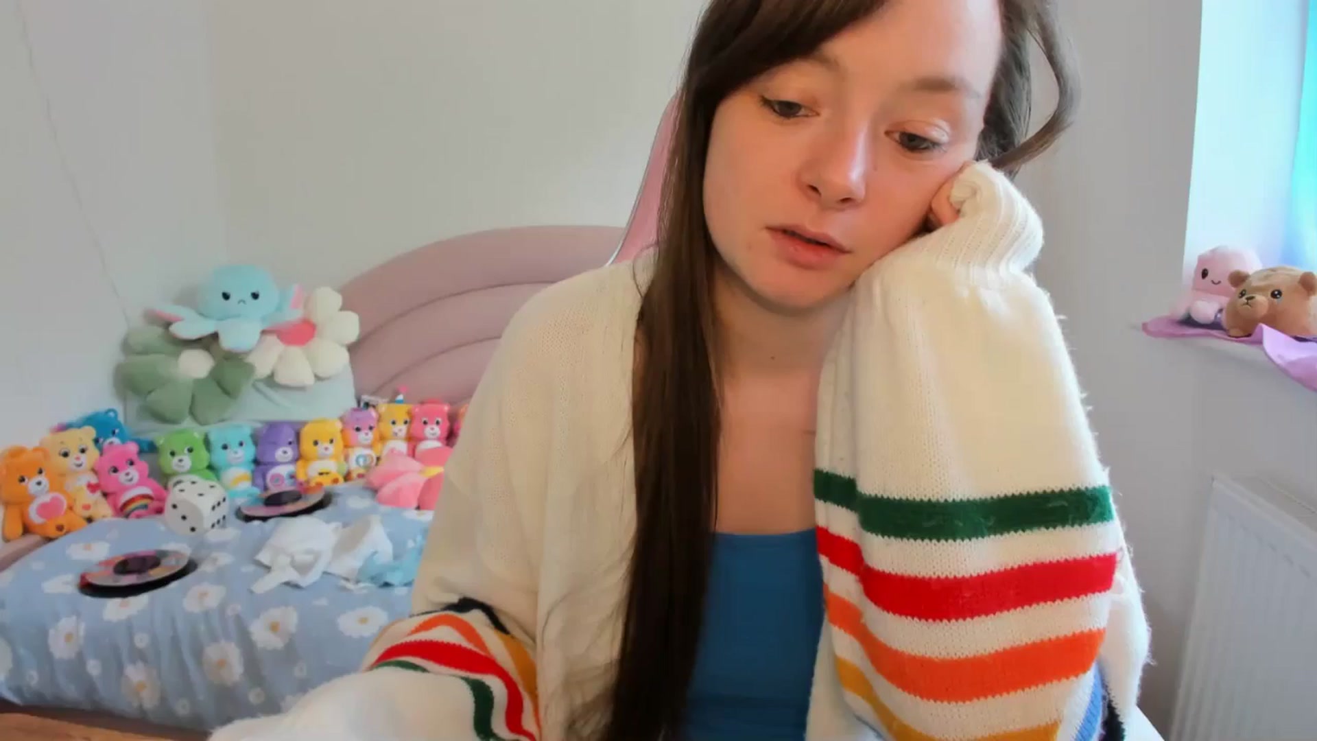 Gallery image thumbnail from JessieBear_'s myfreecams stream on, 09/11/2024, 15:04 image 19 of 20